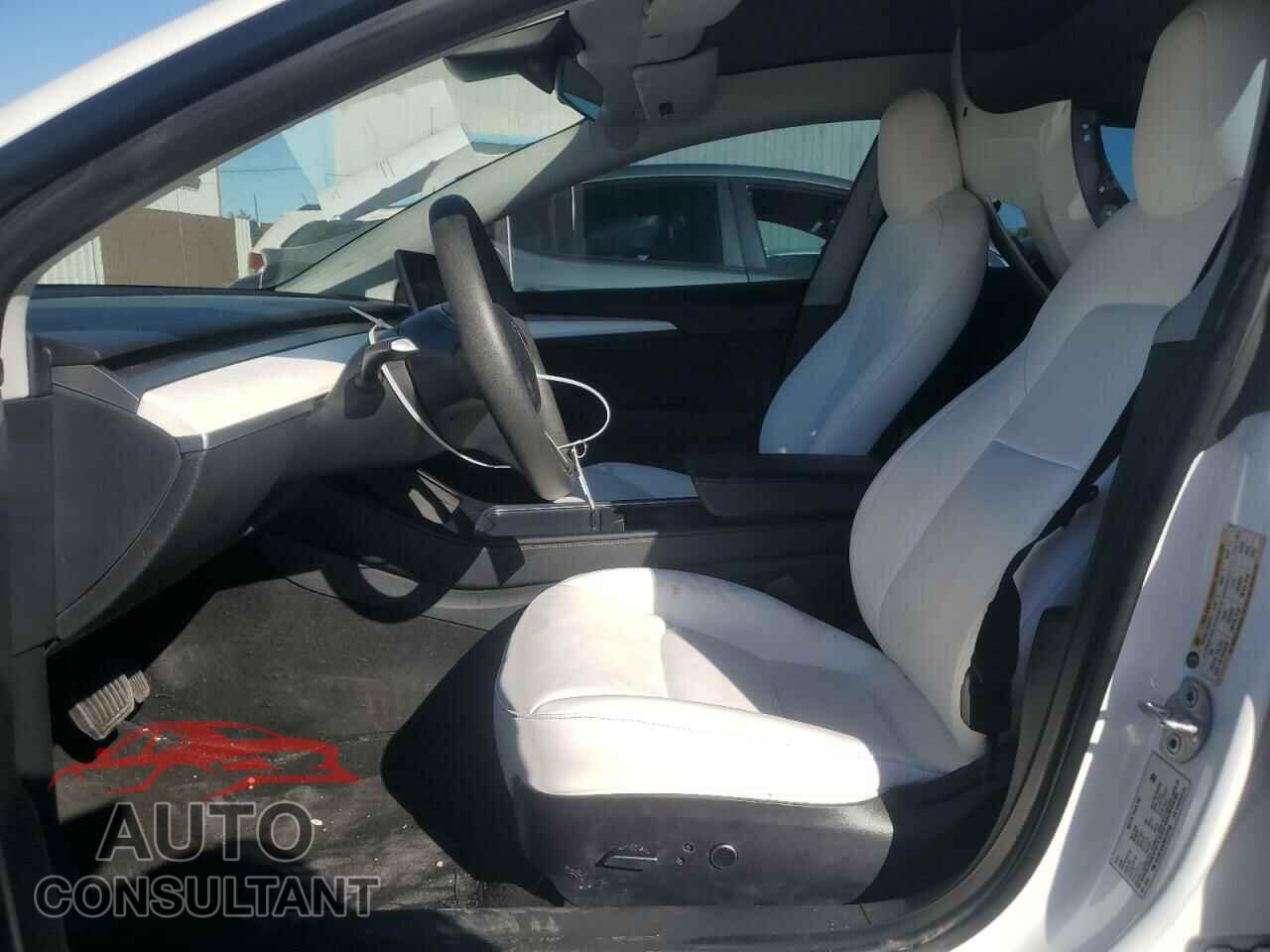 TESLA MODEL 3 2022 - 5YJ3E1EA2NF147743