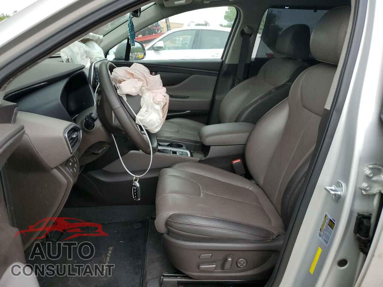 HYUNDAI SANTA FE 2019 - 5NMS5CAA6KH103896