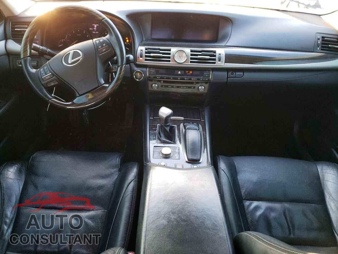 LEXUS LS460 2013 - JTHCL5EF5D5016751