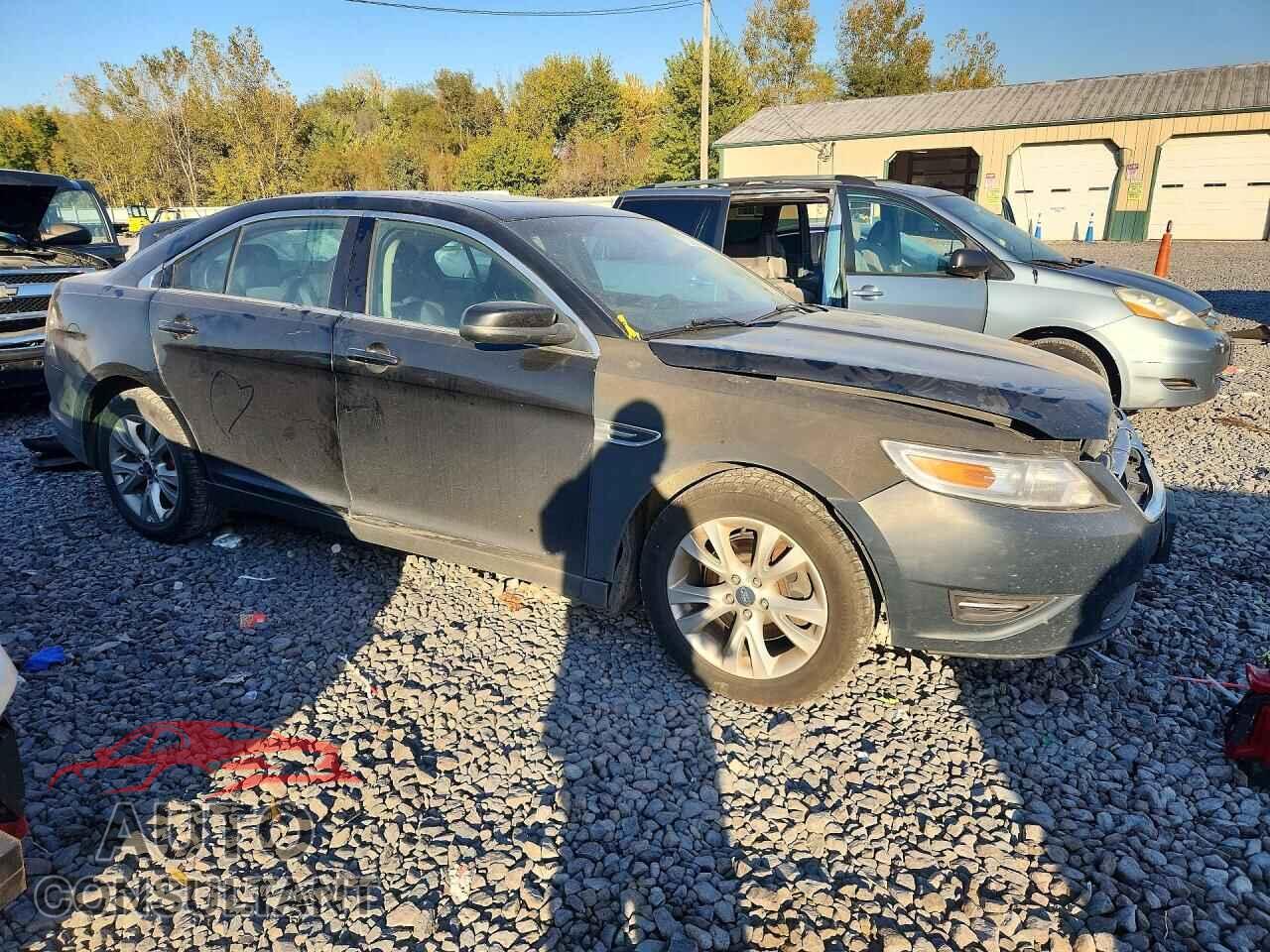 FORD TAURUS 2011 - 1FAHP2EWXBG133579