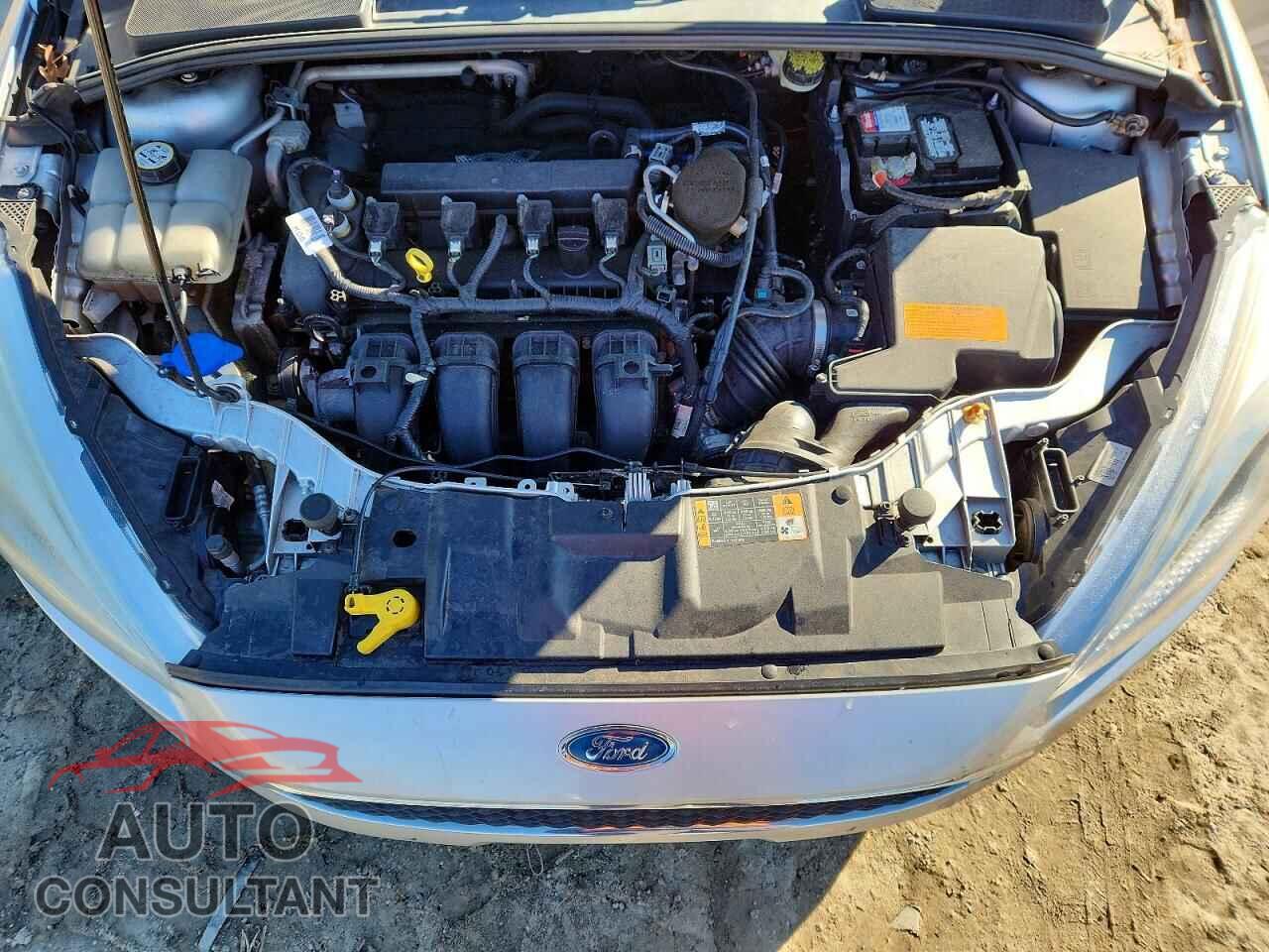 FORD FOCUS 2015 - 1FADP3F24FL226949