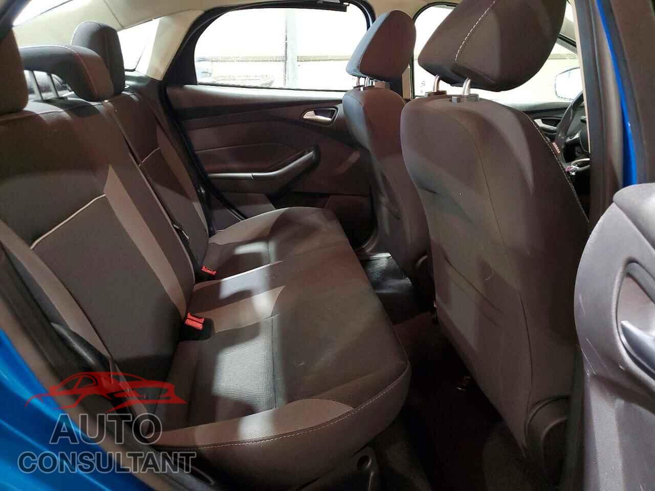 FORD FOCUS 2014 - 1FADP3F26EL411549