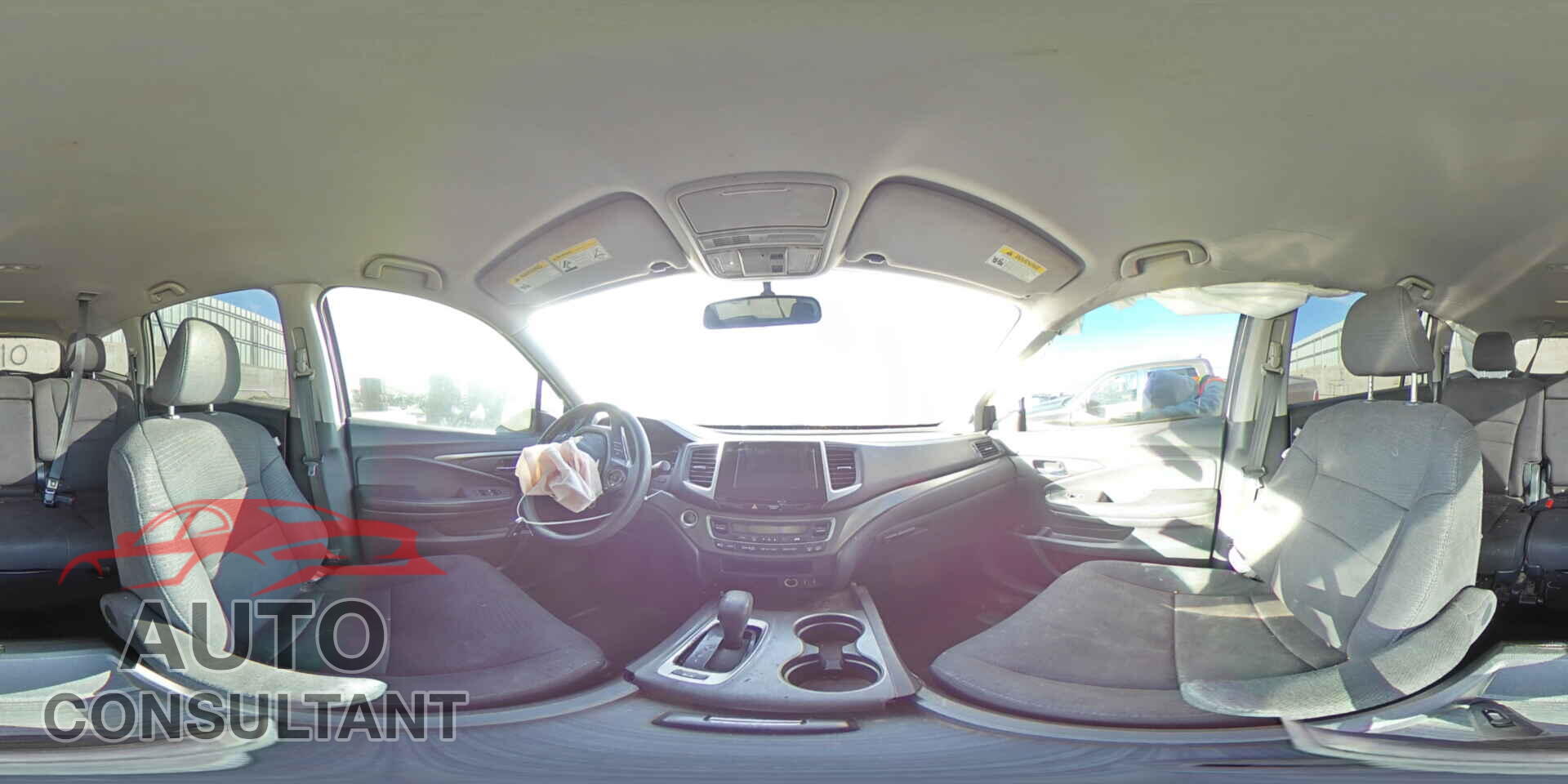 HONDA PILOT 2017 - 5FNYF6H37HB105277