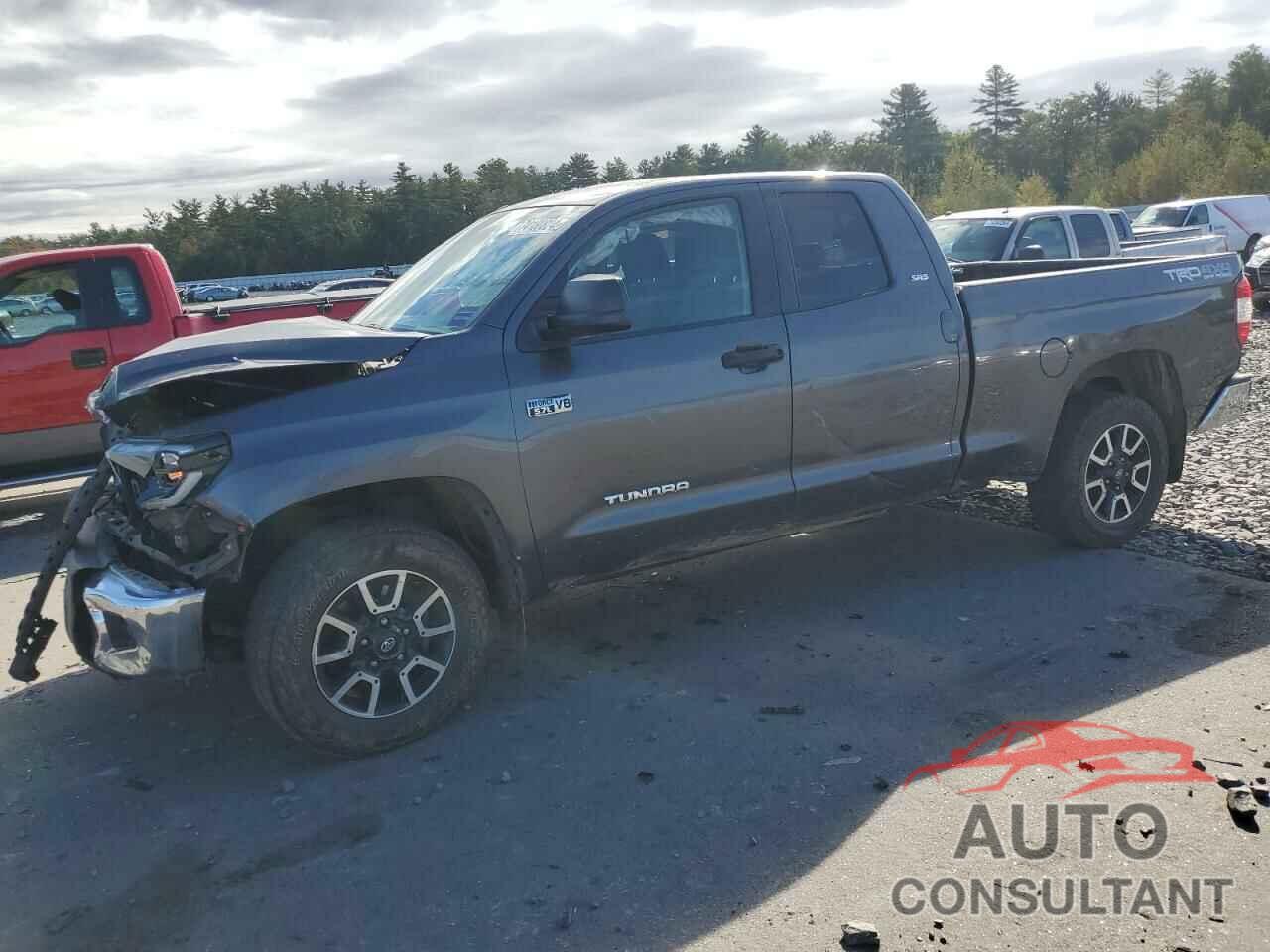 TOYOTA TUNDRA 2019 - 5TFUY5F14KX786158