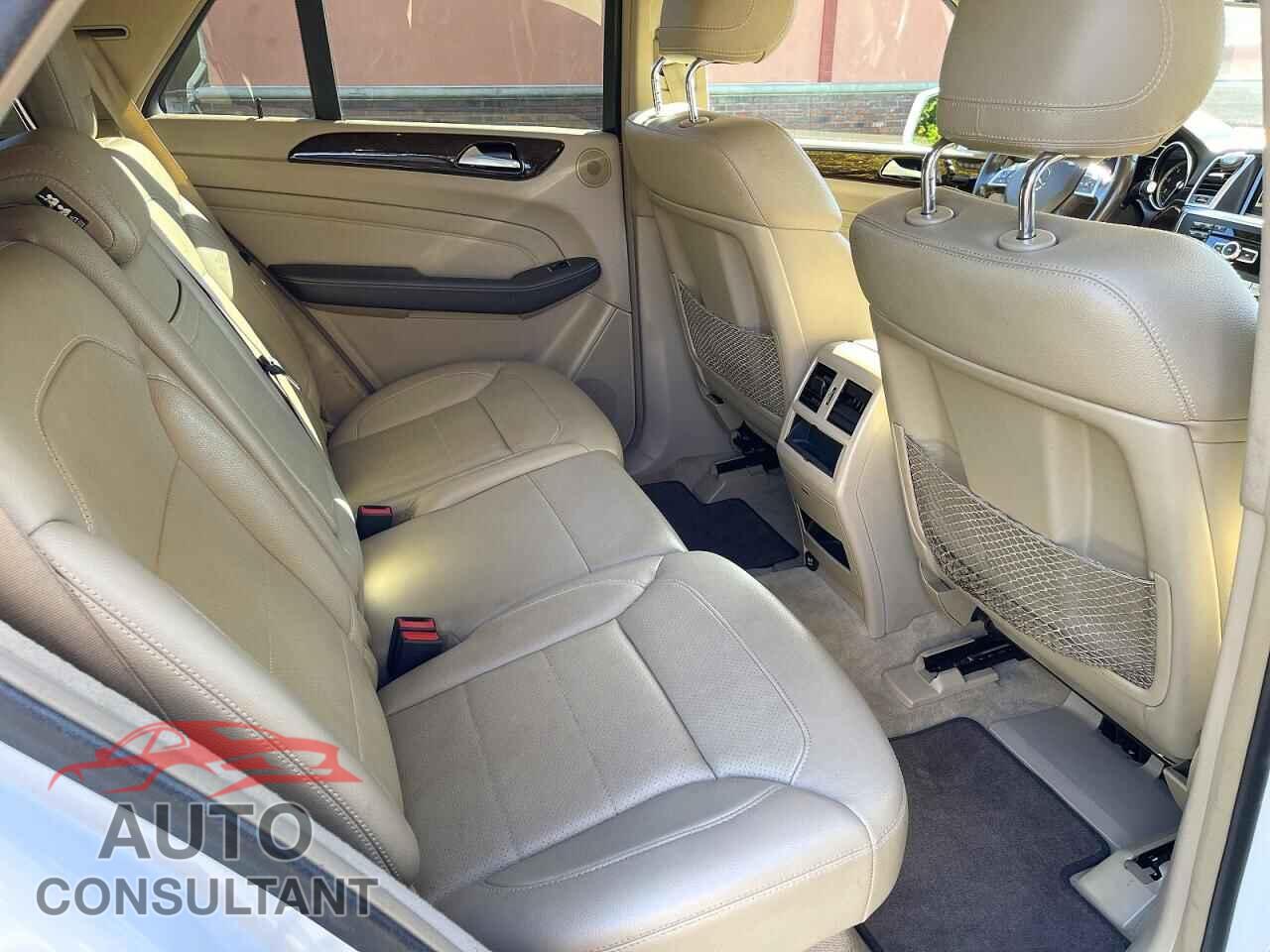 MERCEDES-BENZ M-CLASS 2014 - 4JGDA5JB8EA279805
