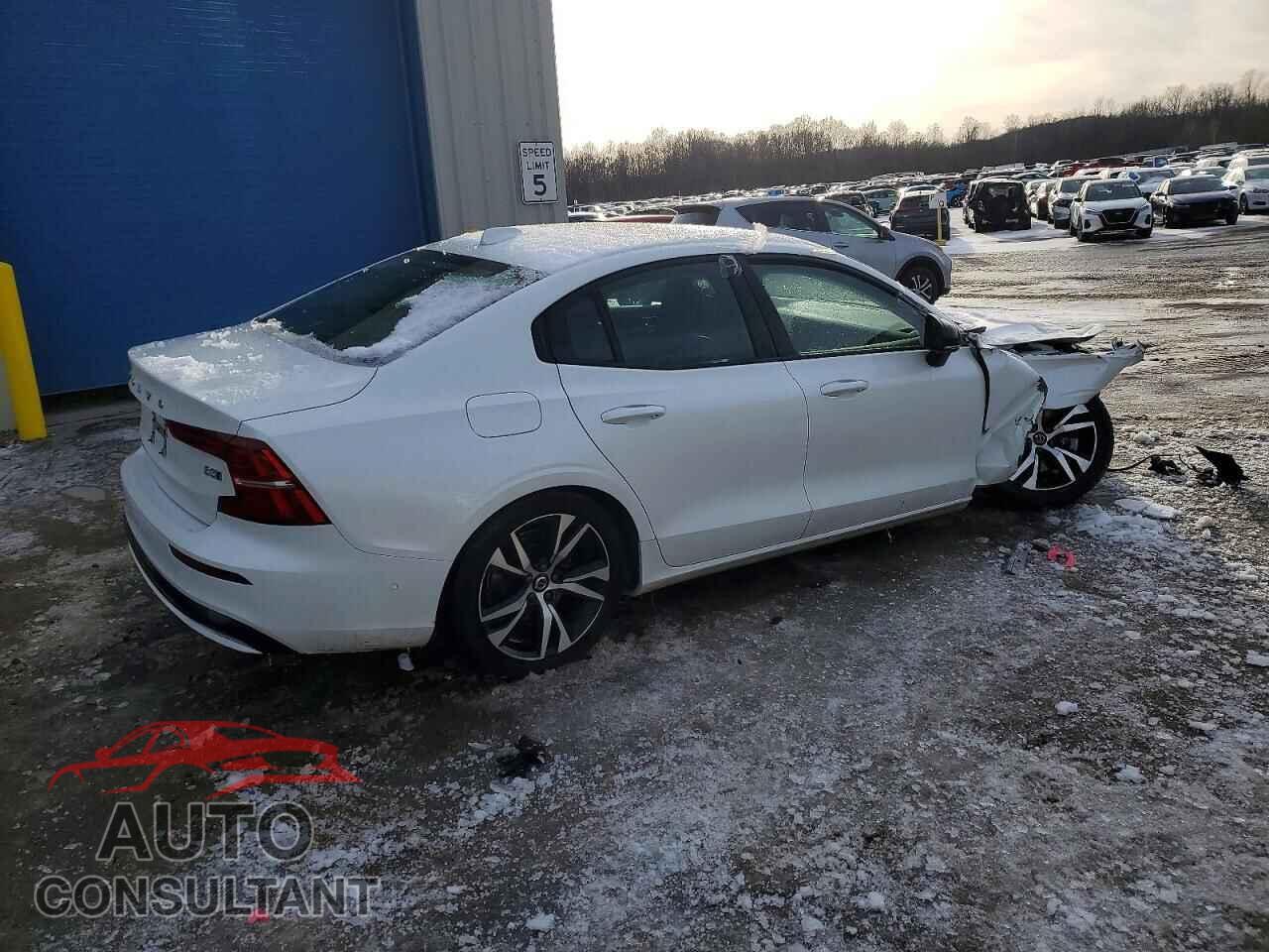 VOLVO S60 PLUS 2024 - 7JRL12TL7RG317632