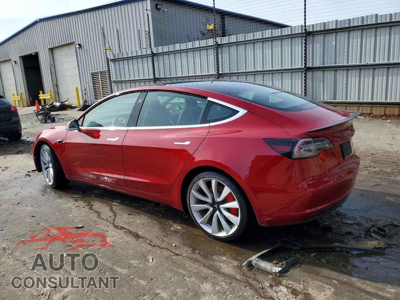 TESLA MODEL 3 2019 - 5YJ3E1EB0KF447107