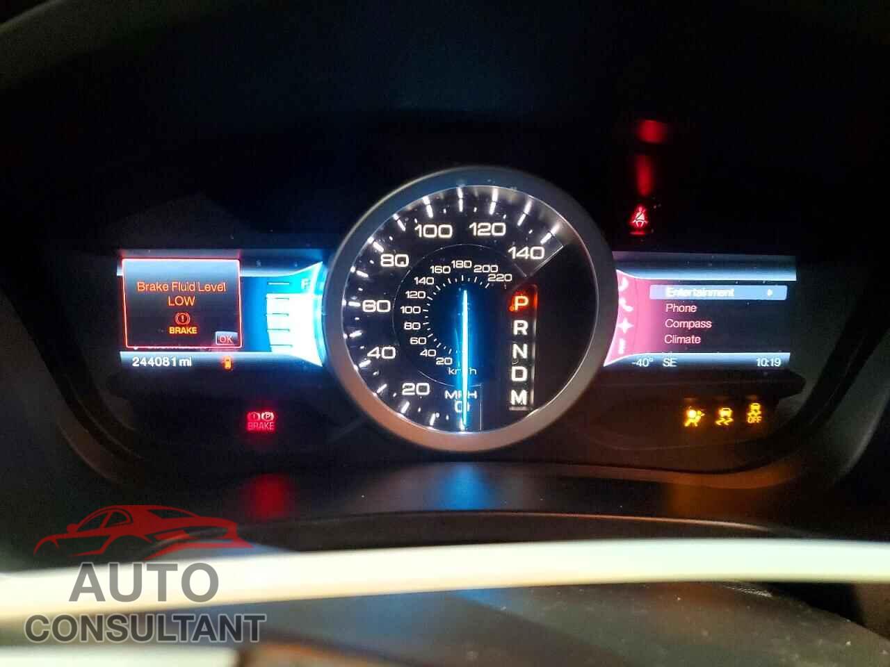 FORD EXPLORER 2011 - 1FMHK8D88BGA43082