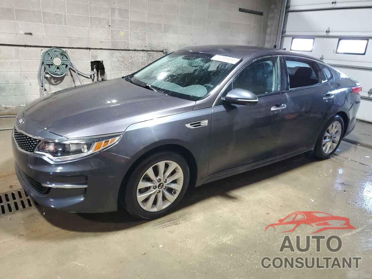 KIA OPTIMA 2018 - 5XXGU4L39JG205042