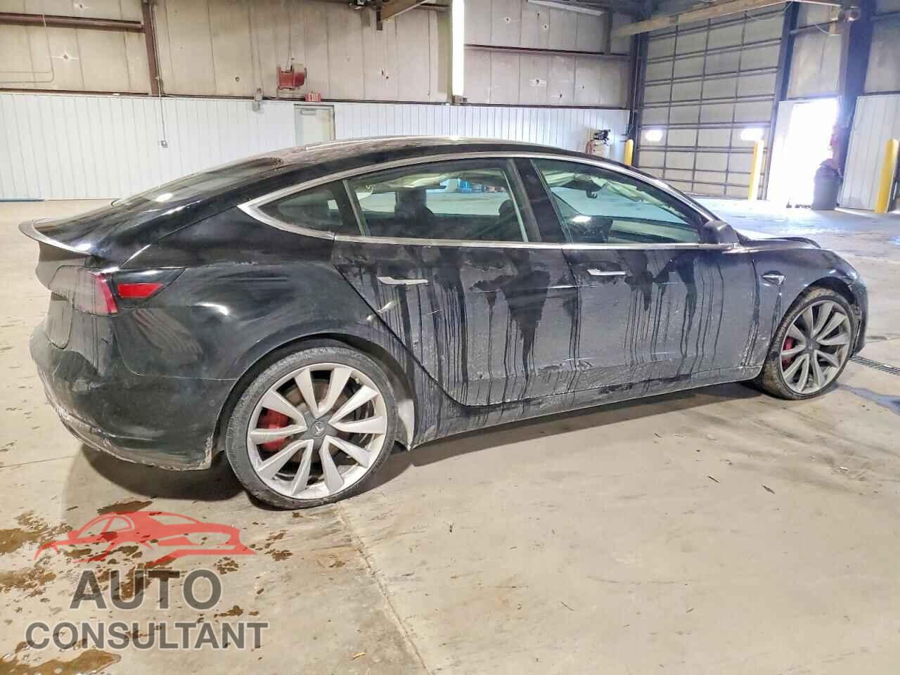TESLA MODEL 3 2018 - 5YJ3E1EB7JF149264
