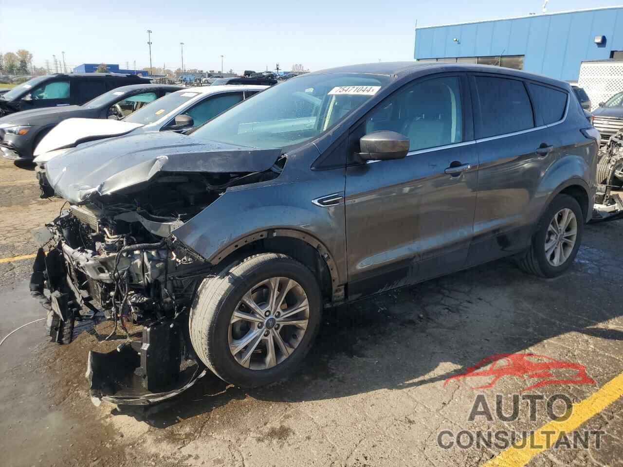 FORD ESCAPE 2017 - 1FMCU0GD2HUD39563