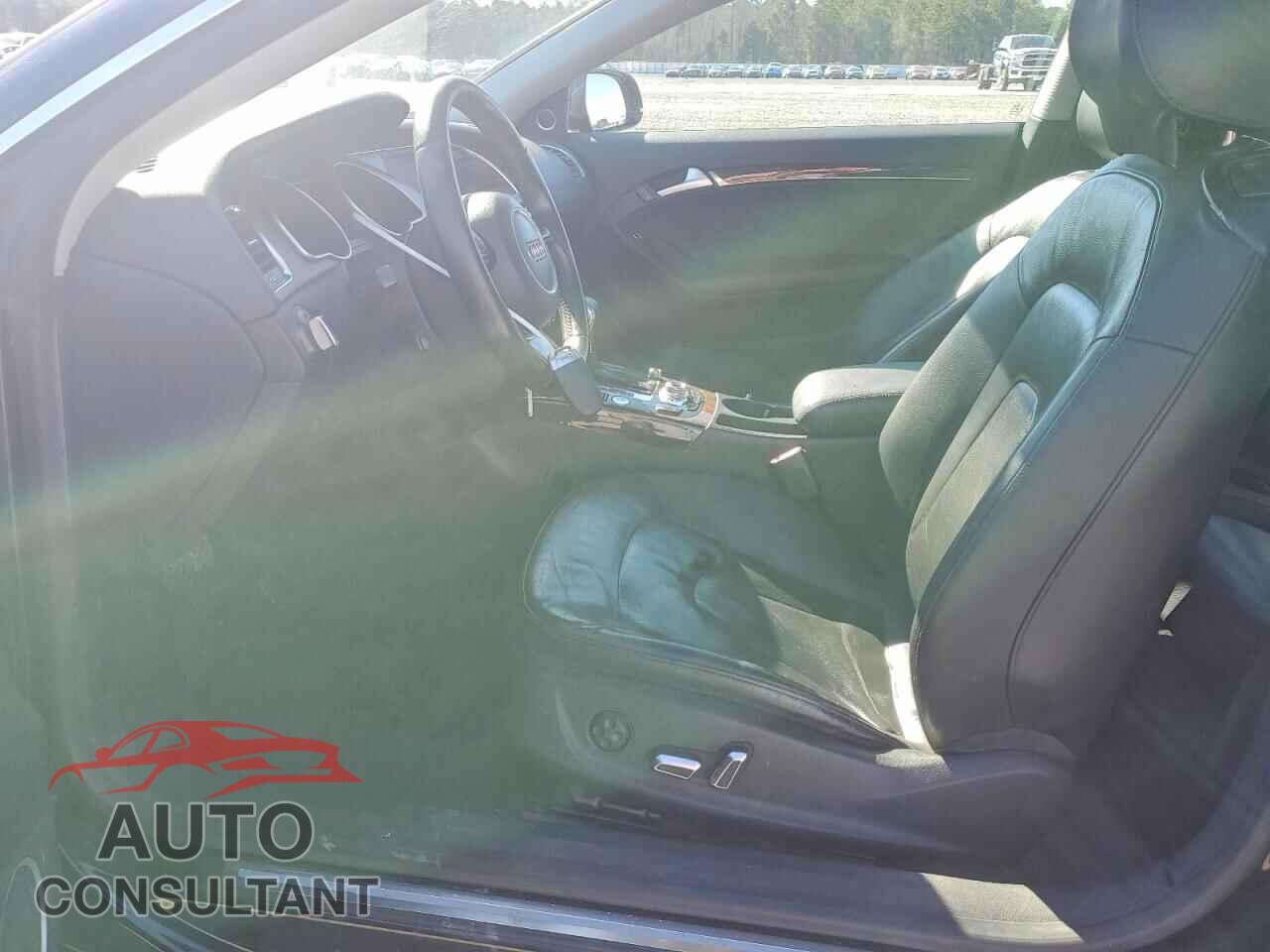 AUDI A5 2013 - WAULFAFR7DA041200