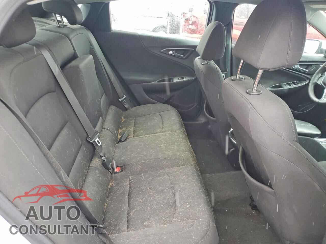 CHEVROLET MALIBU 2020 - 1G1ZD5ST8LF088564