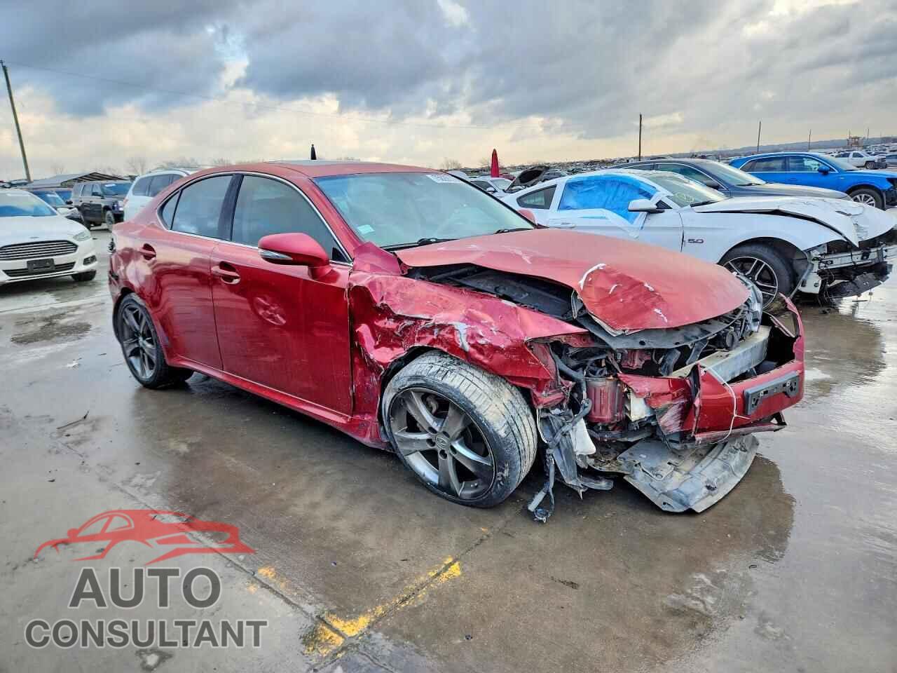 LEXUS IS 2012 - JTHBF5C27C5161596