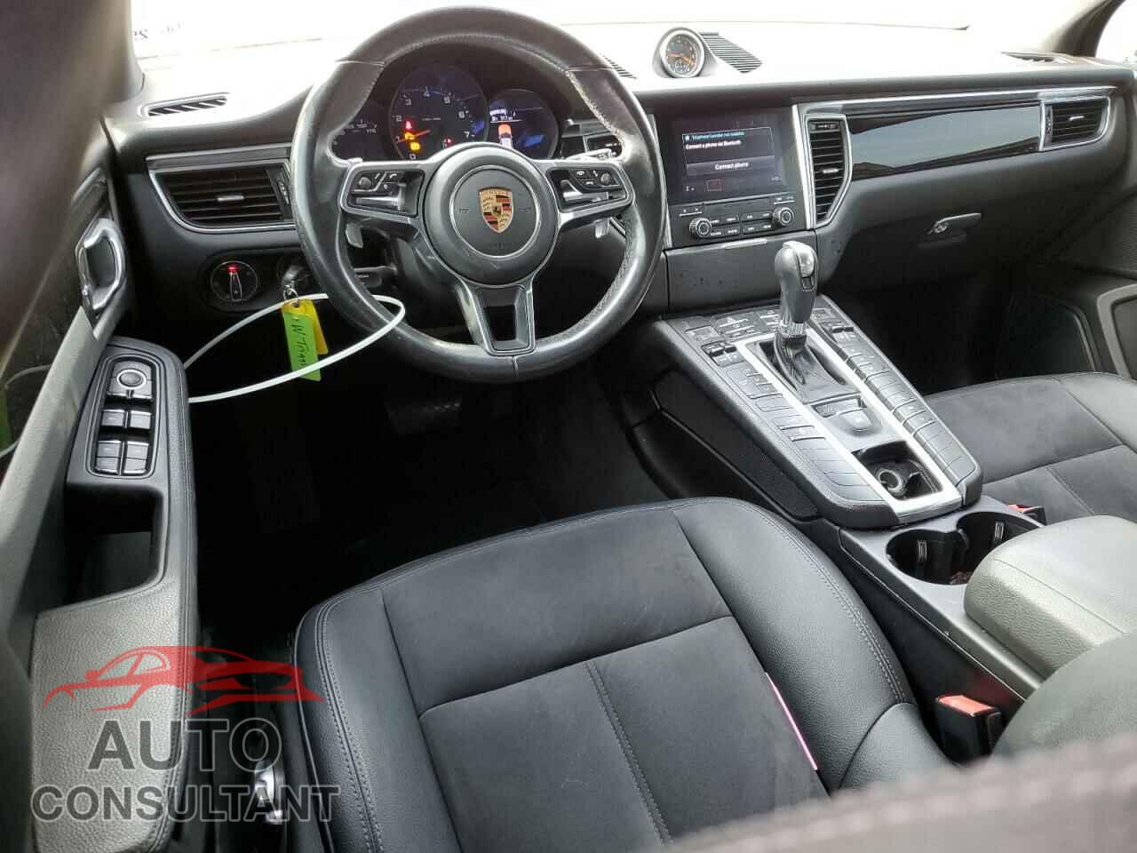 PORSCHE MACAN 2018 - WP1AA2A59JLB09708