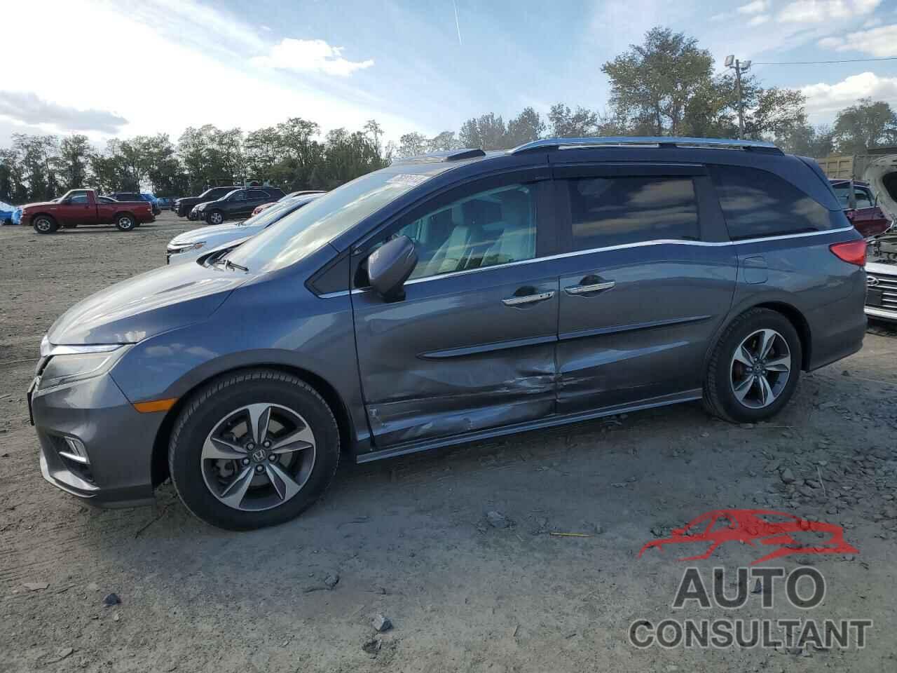 HONDA ODYSSEY 2018 - 5FNRL6H83JB009998