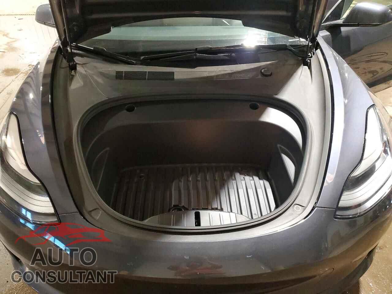 TESLA MODEL 3 2023 - 5YJ3E1EA7PF448690