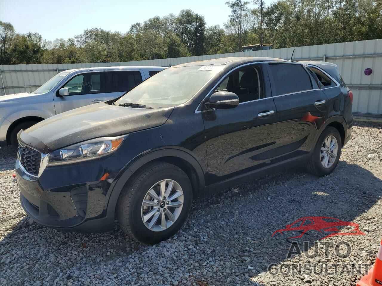 KIA SORENTO 2019 - 5XYPG4A3XKG513845