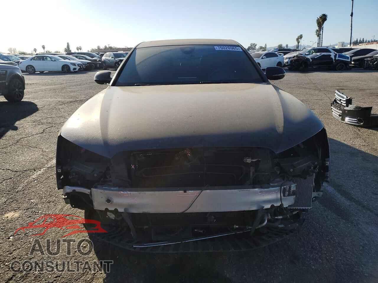 AUDI A8 2013 - WAURGAFD2DN026396