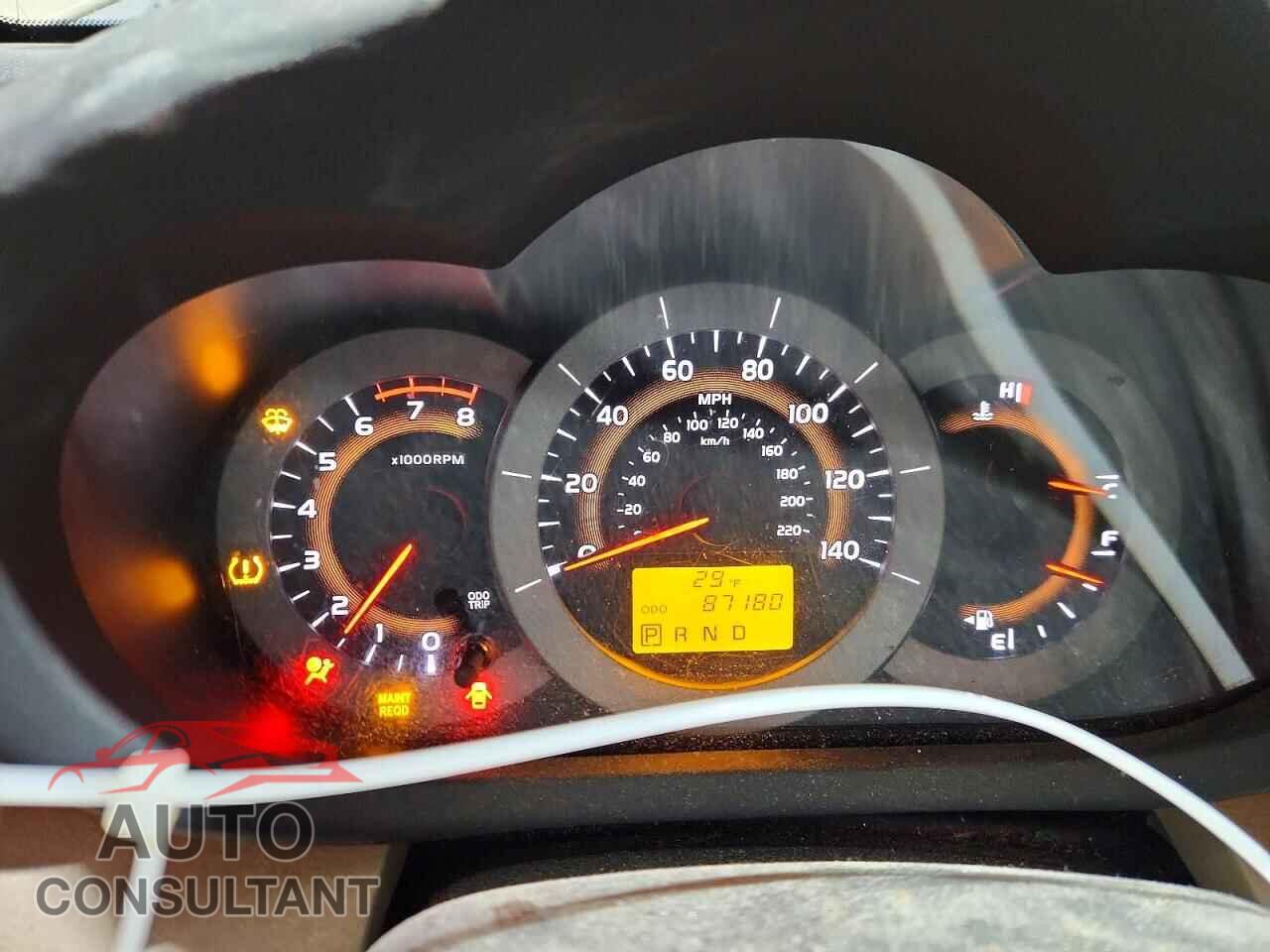 TOYOTA RAV4 2011 - 2T3BF4DV2BW161078