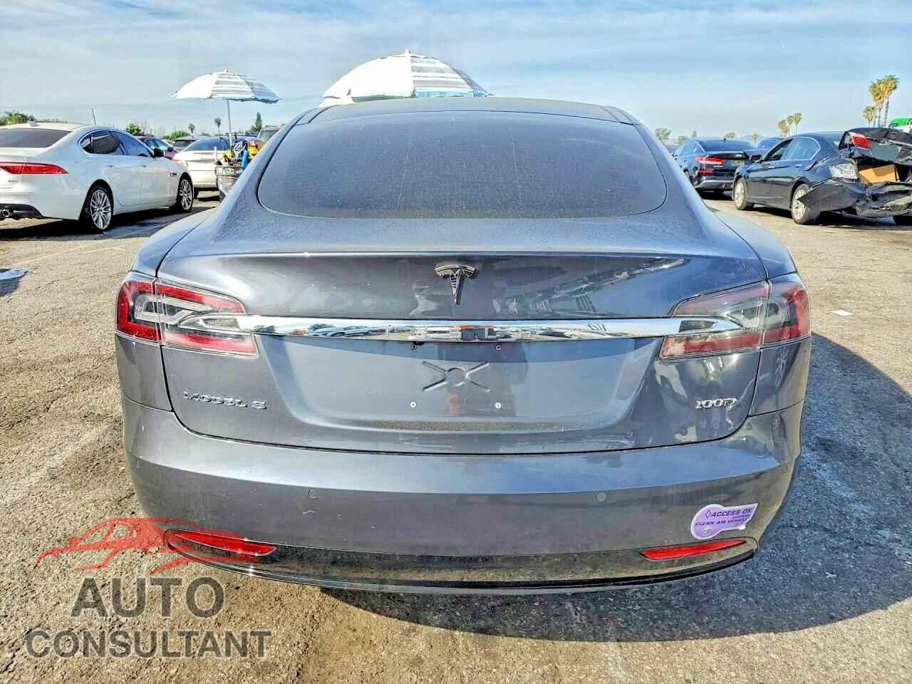 TESLA MODEL S 2018 - 5YJSA1E26JF292780