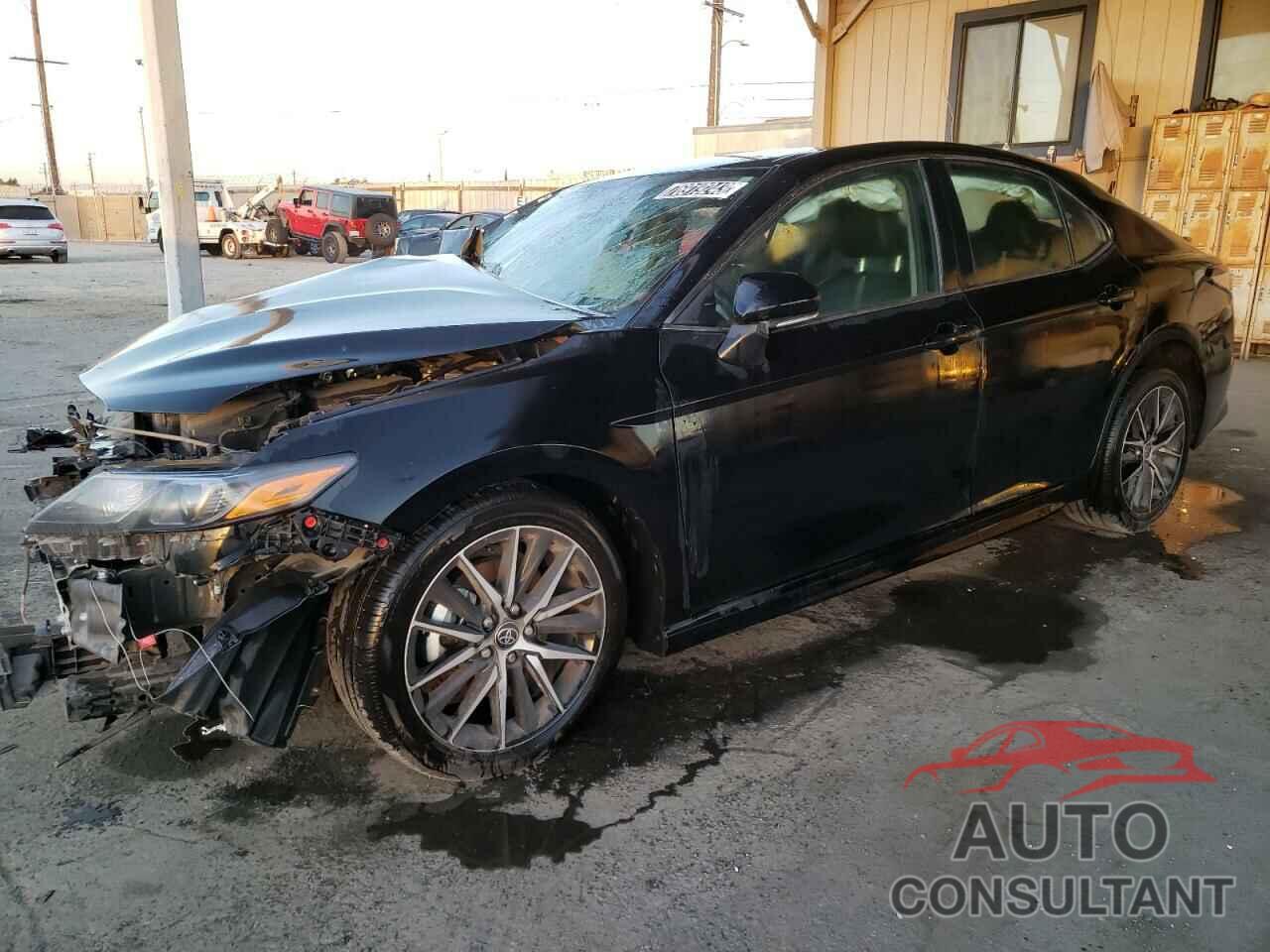 TOYOTA CAMRY 2022 - 4T1G11AK3NU669389