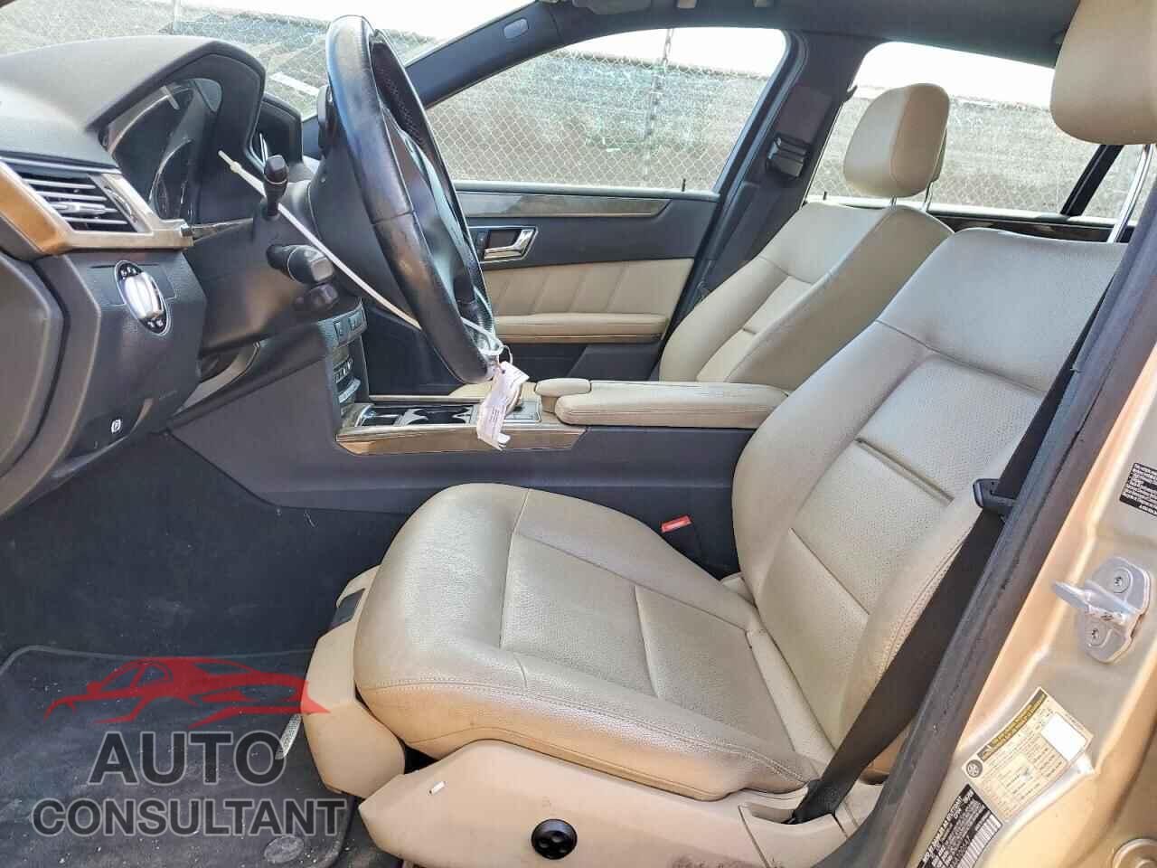 MERCEDES-BENZ E-CLASS 2010 - WDDHF5GB8AA100547