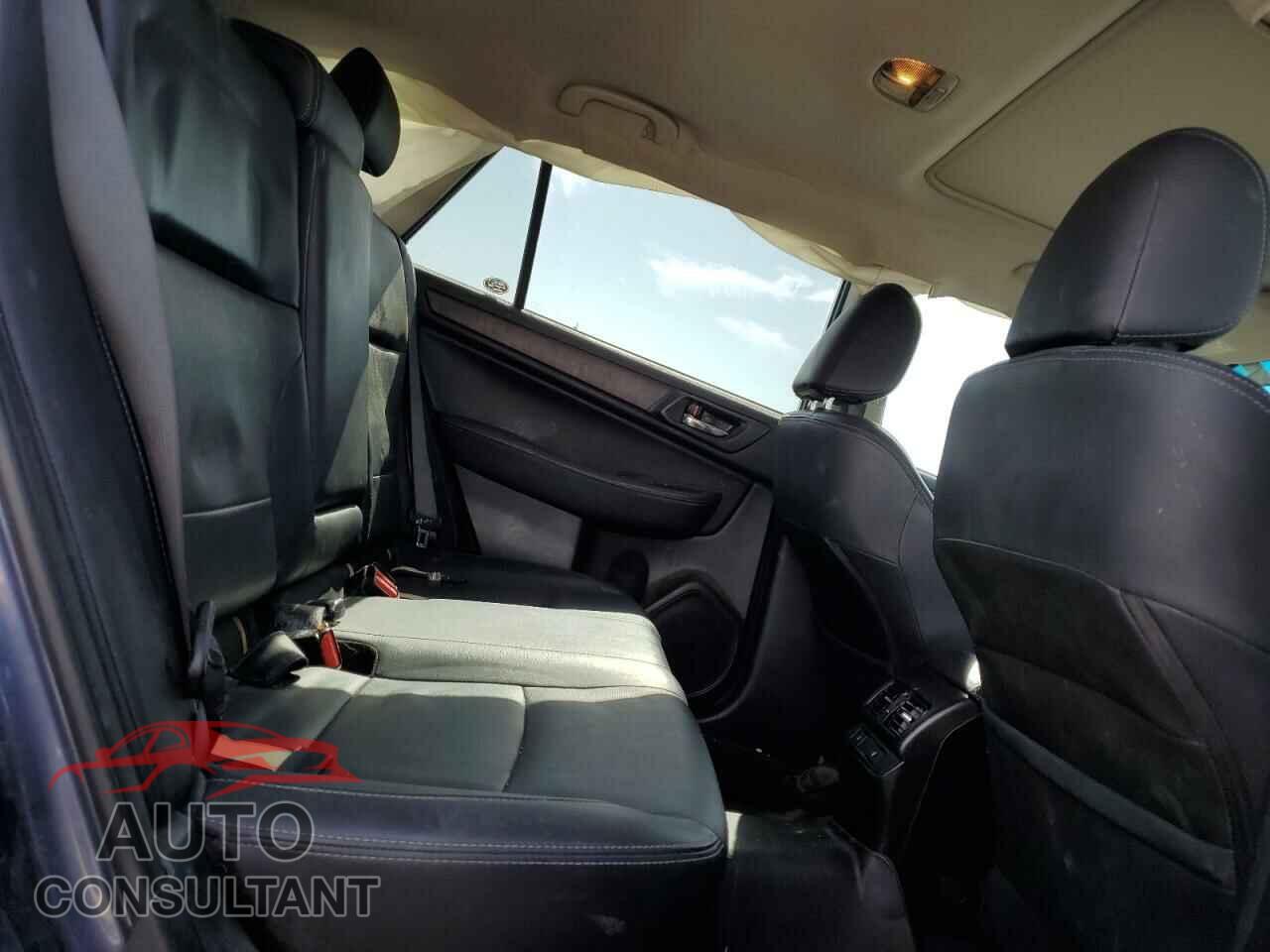 SUBARU OUTBACK 2017 - 4S4BSAKC7H3378404