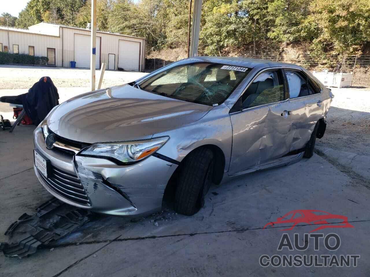 TOYOTA CAMRY 2016 - 4T4BF1FK7GR560382