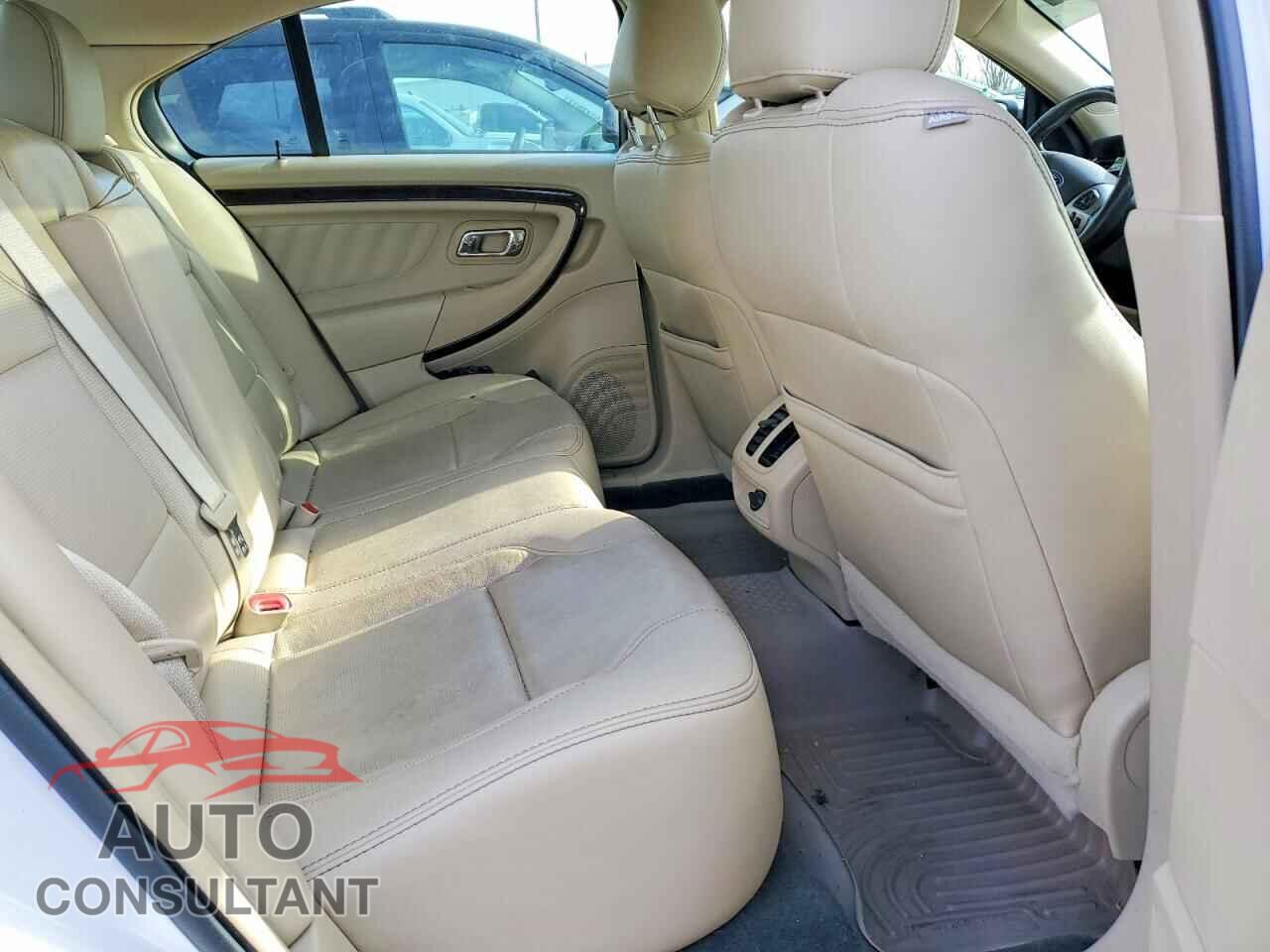 FORD TAURUS 2013 - 1FAHP2F83DG207489