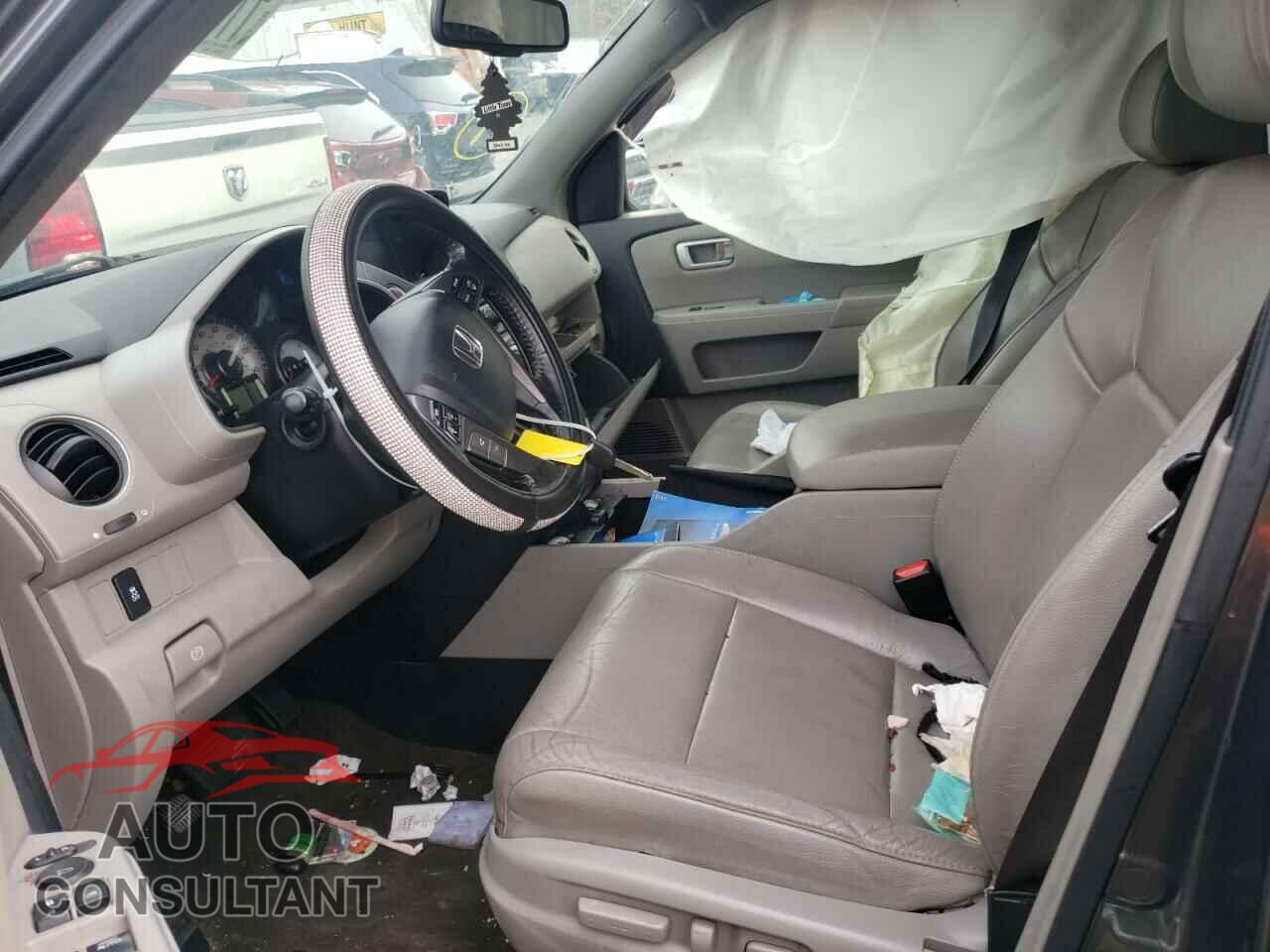 HONDA PILOT 2013 - 5FNYF4H54DB047063