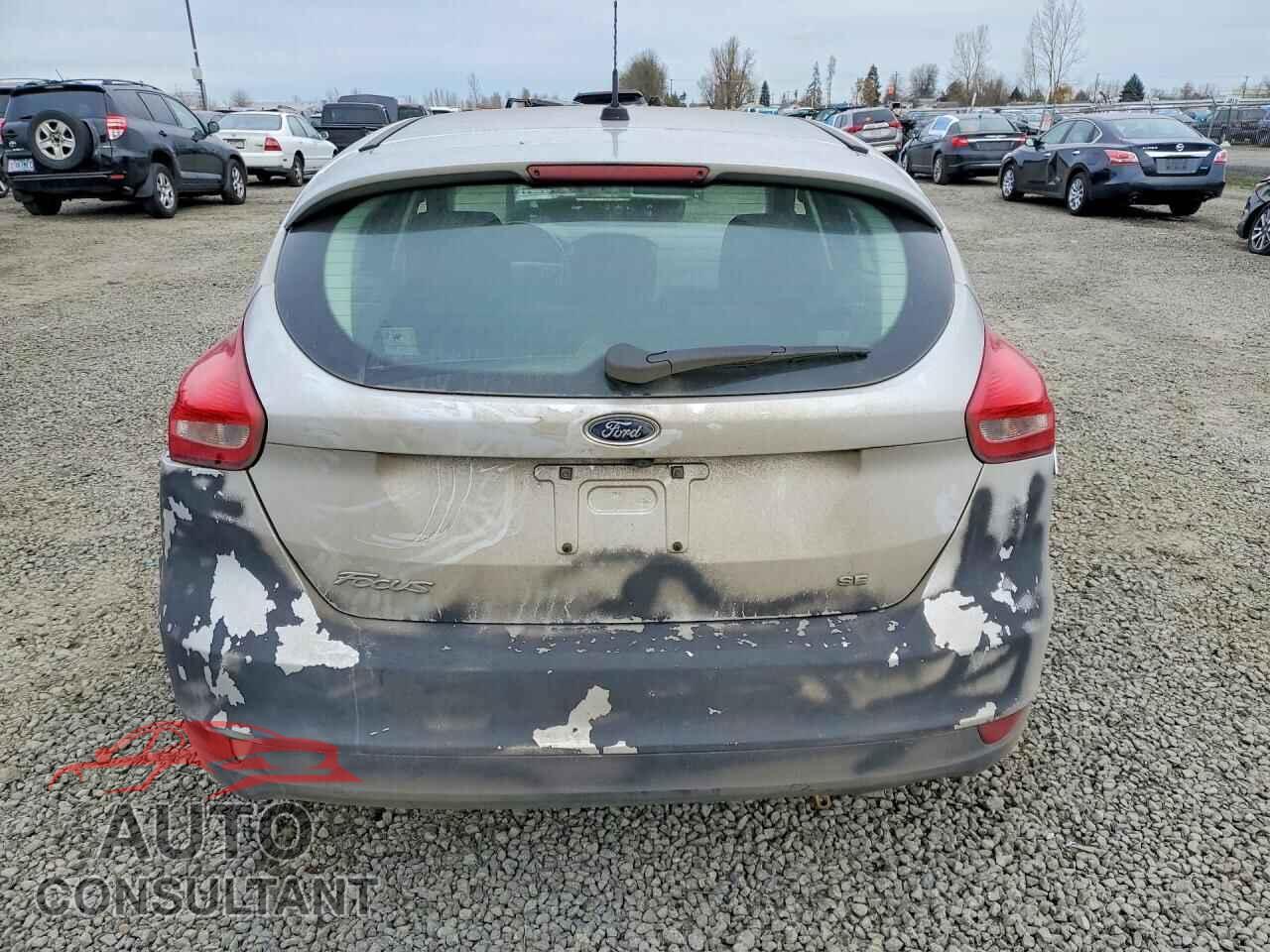 FORD FOCUS 2017 - 1FADP3K23HL263922