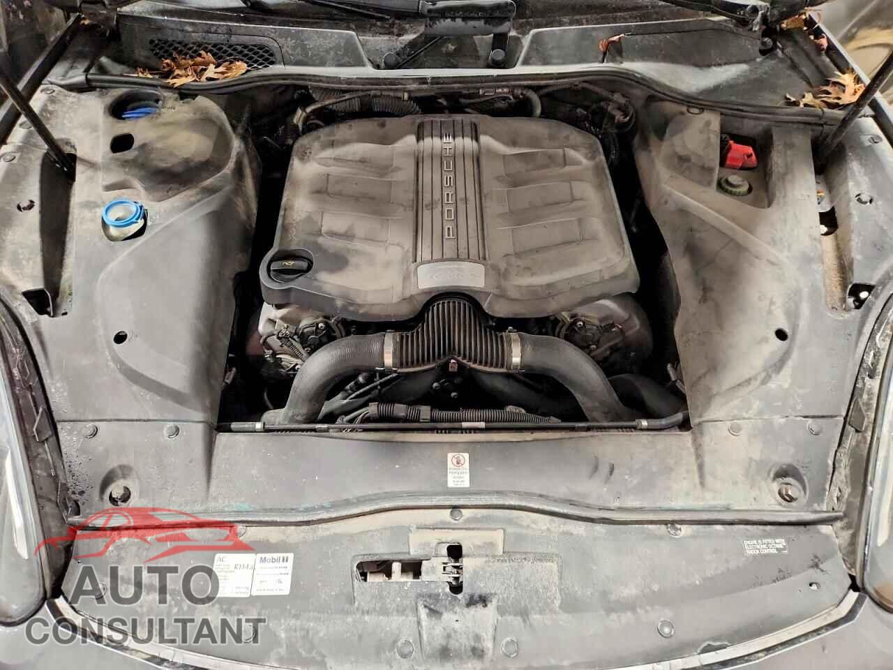 PORSCHE CAYENNE 2016 - WP1AB2A2XGLA93658