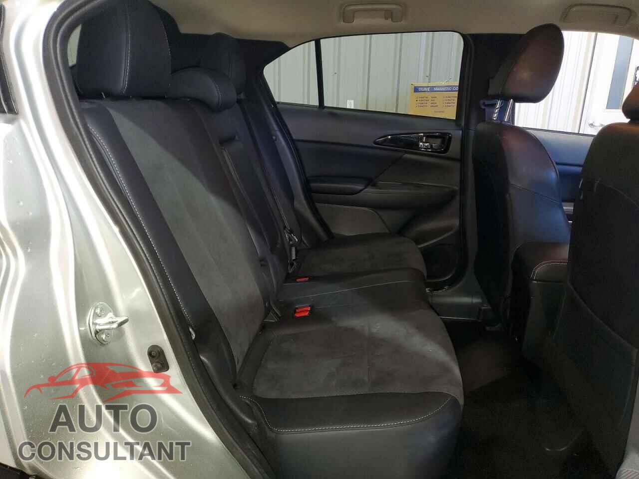 MITSUBISHI ECLIPSE CR 2025 - JA4ATWAA2SZ034858