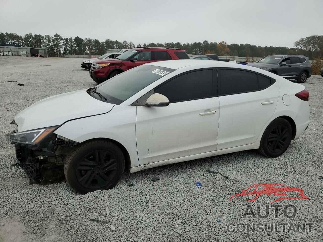 HYUNDAI ELANTRA 2020 - 5NPD84LF3LH582913