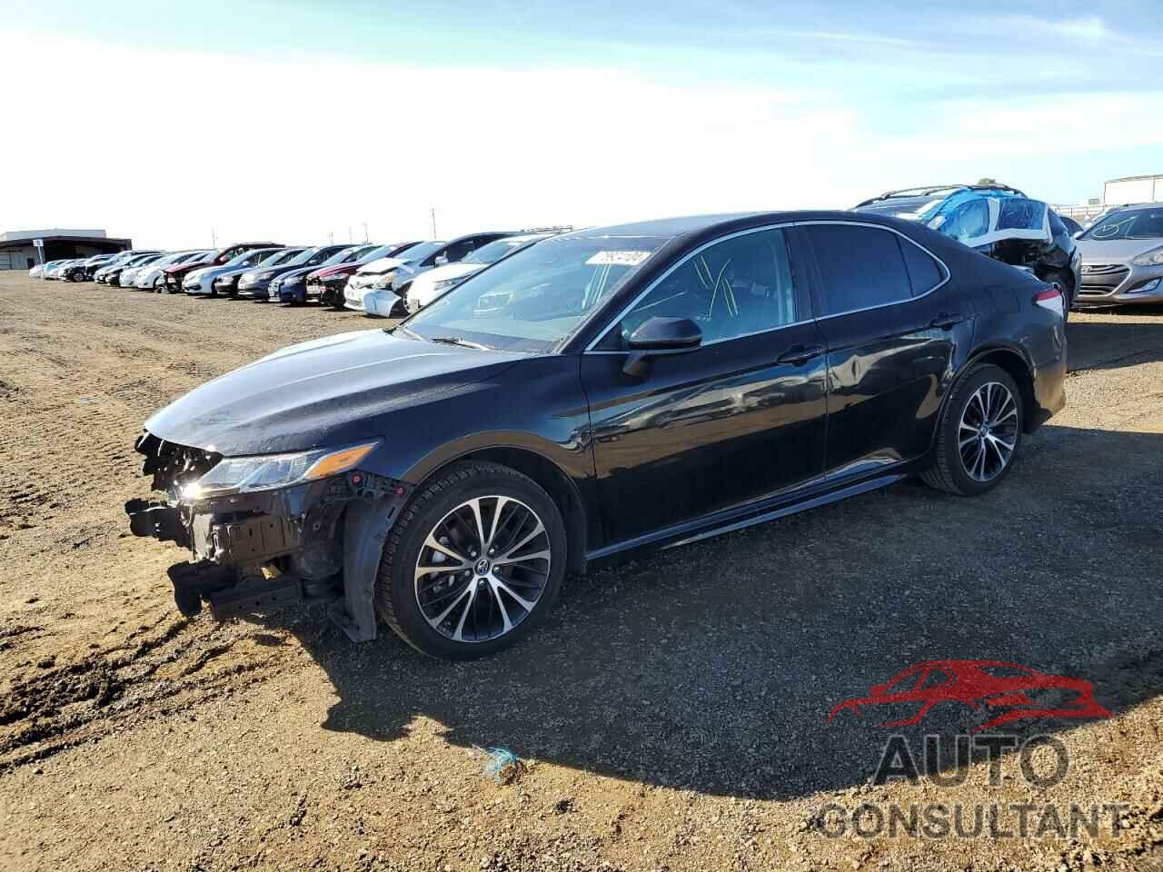 TOYOTA CAMRY 2018 - 4T1B11HK1JU099872