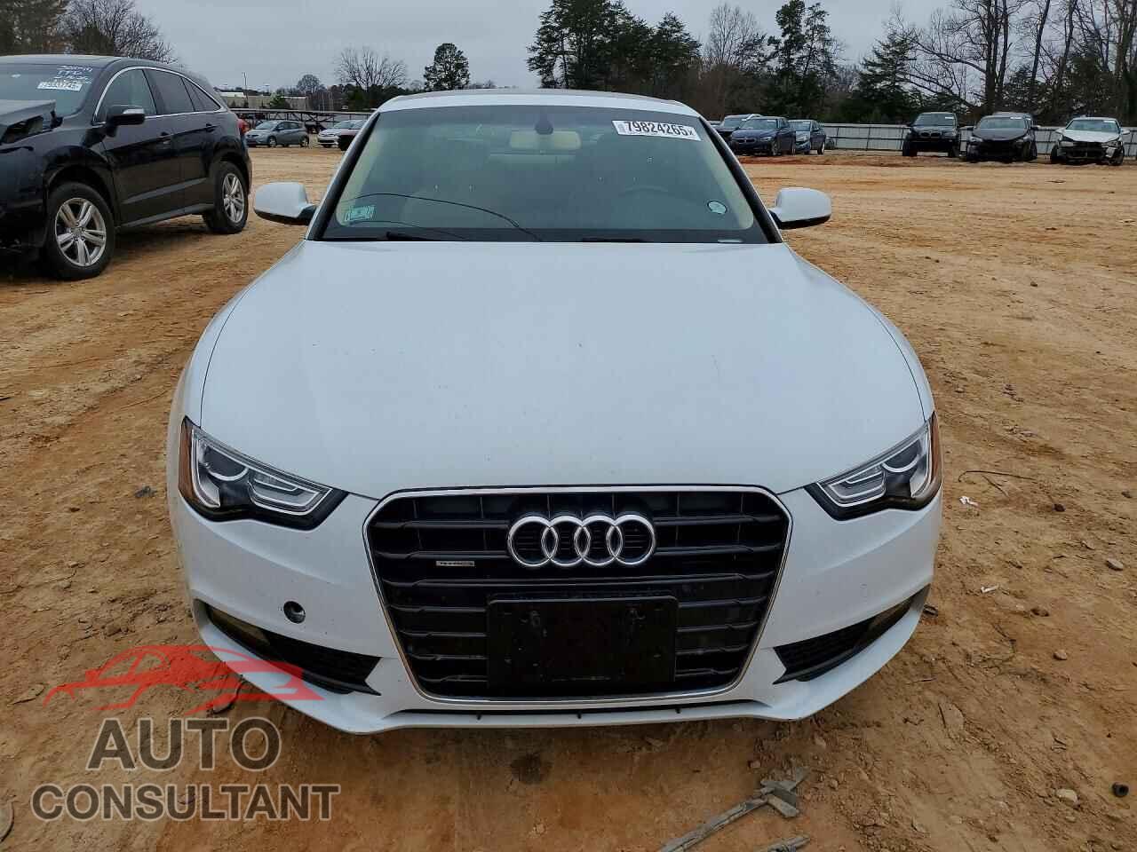 AUDI A5 2015 - WAUCFAFR9FA001106
