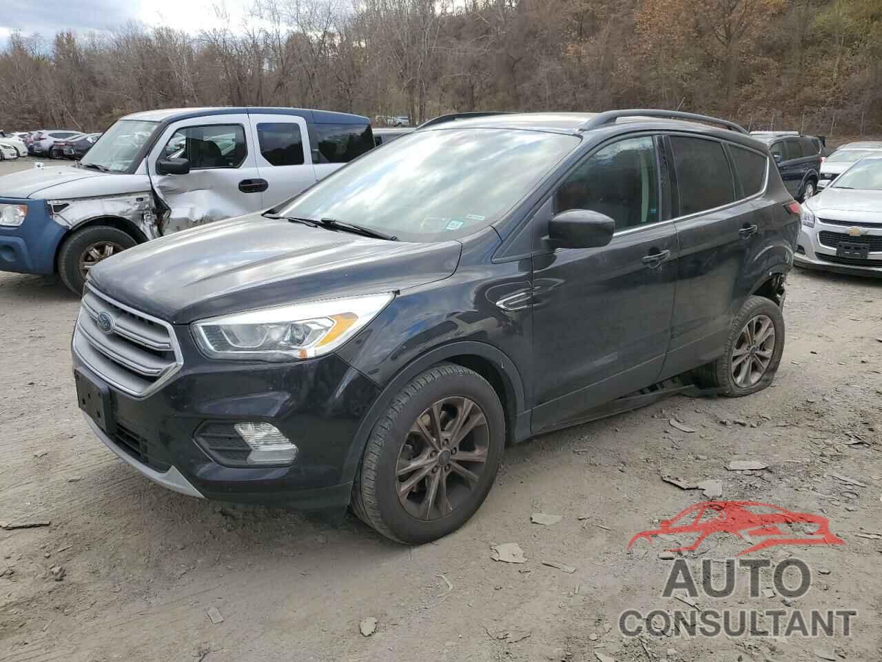 FORD ESCAPE 2017 - 1FMCU9GD1HUD48100