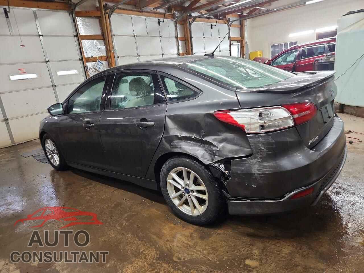 FORD FOCUS 2015 - 1FADP3F27FL274011