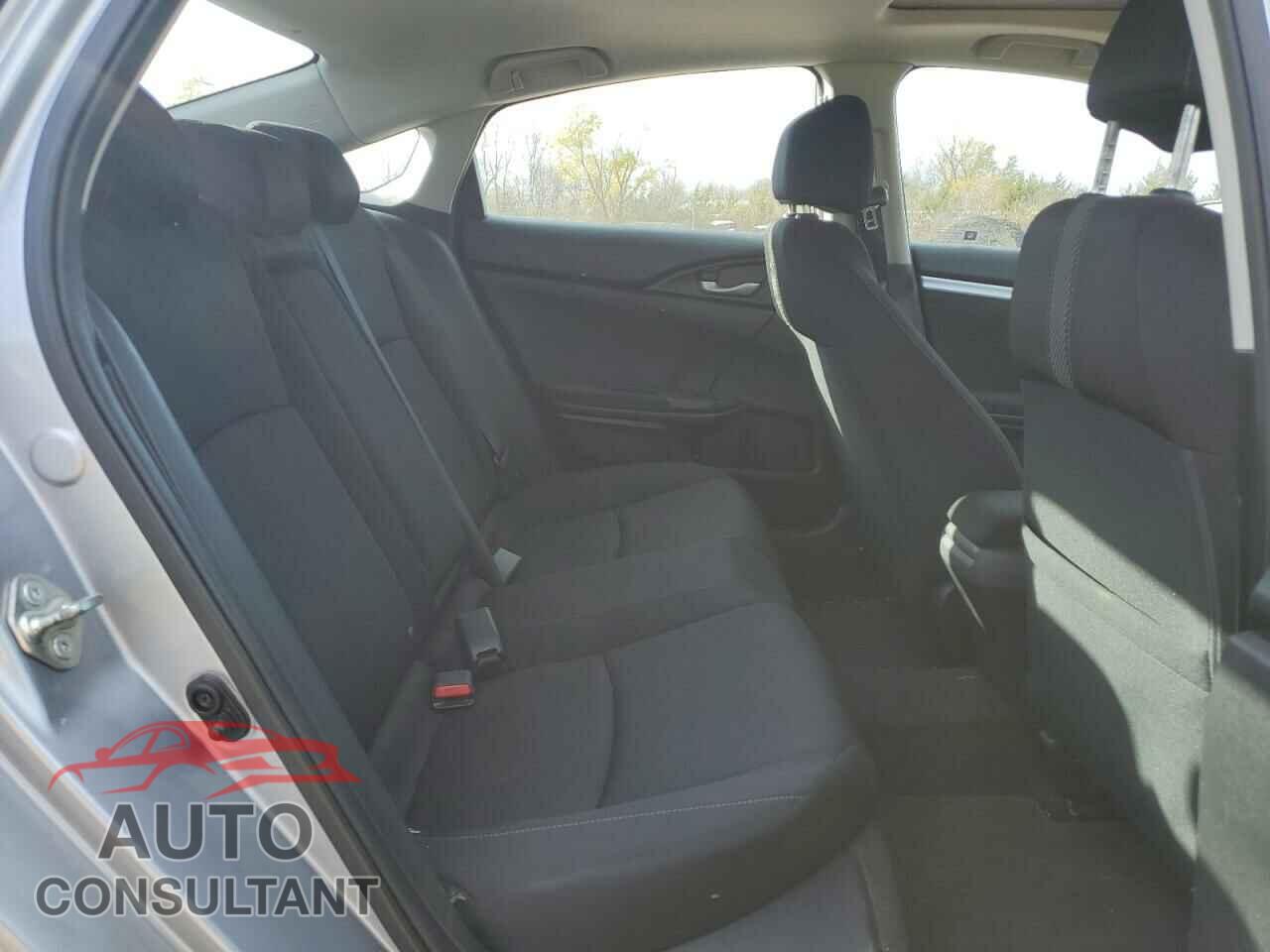 HONDA CIVIC 2017 - 19XFC2F73HE010171