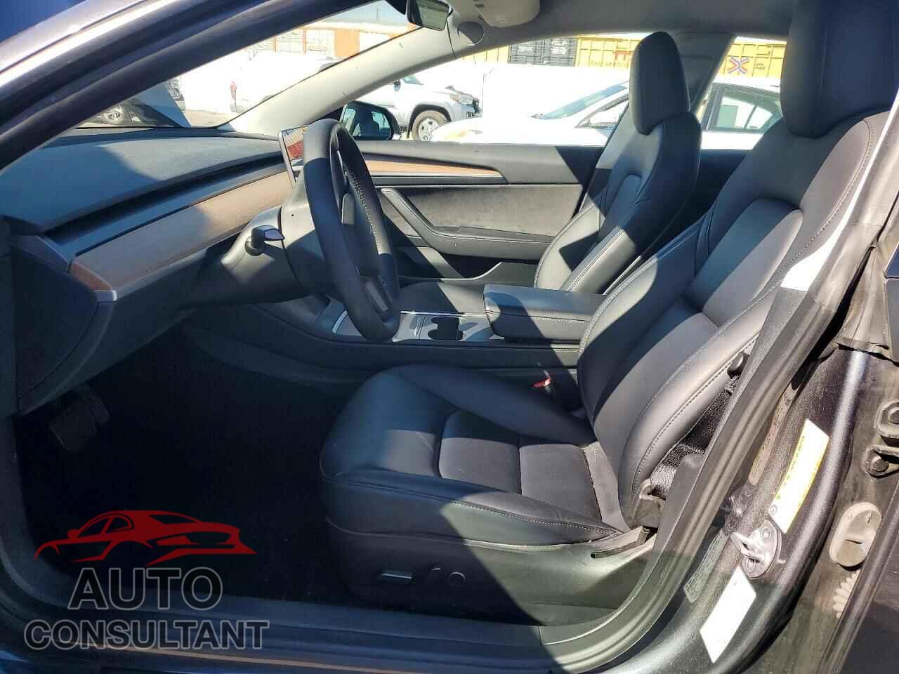 TESLA MODEL 3 2023 - 5YJ3E1EA2PF688911