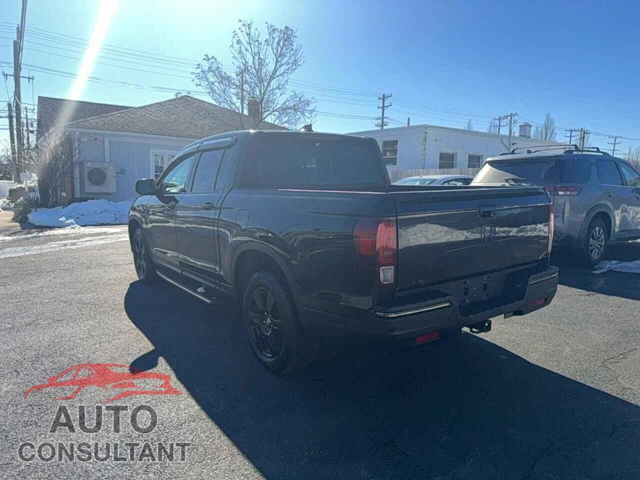 HONDA RIDGELINE 2017 - 5FPYK3F88HB002661
