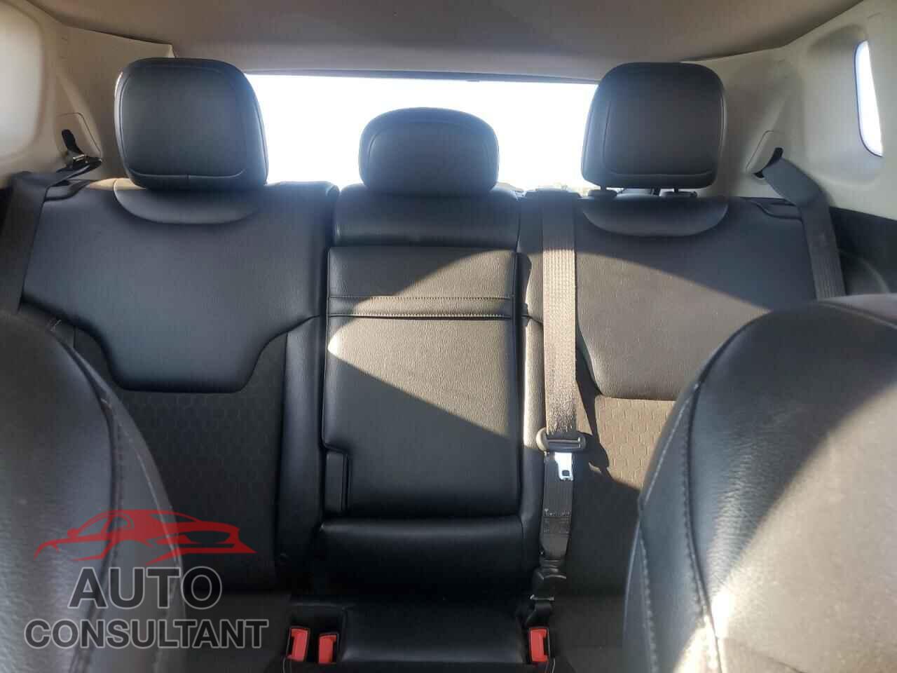 JEEP COMPASS 2017 - 3C4NJDBB8HT660911