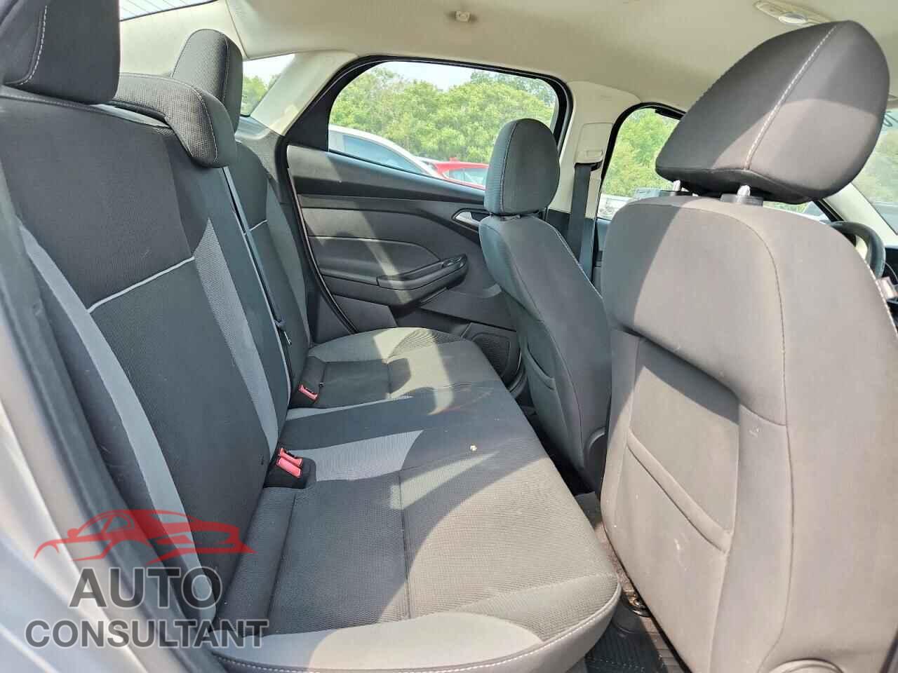 FORD FOCUS 2013 - 1FADP3F26DL361203
