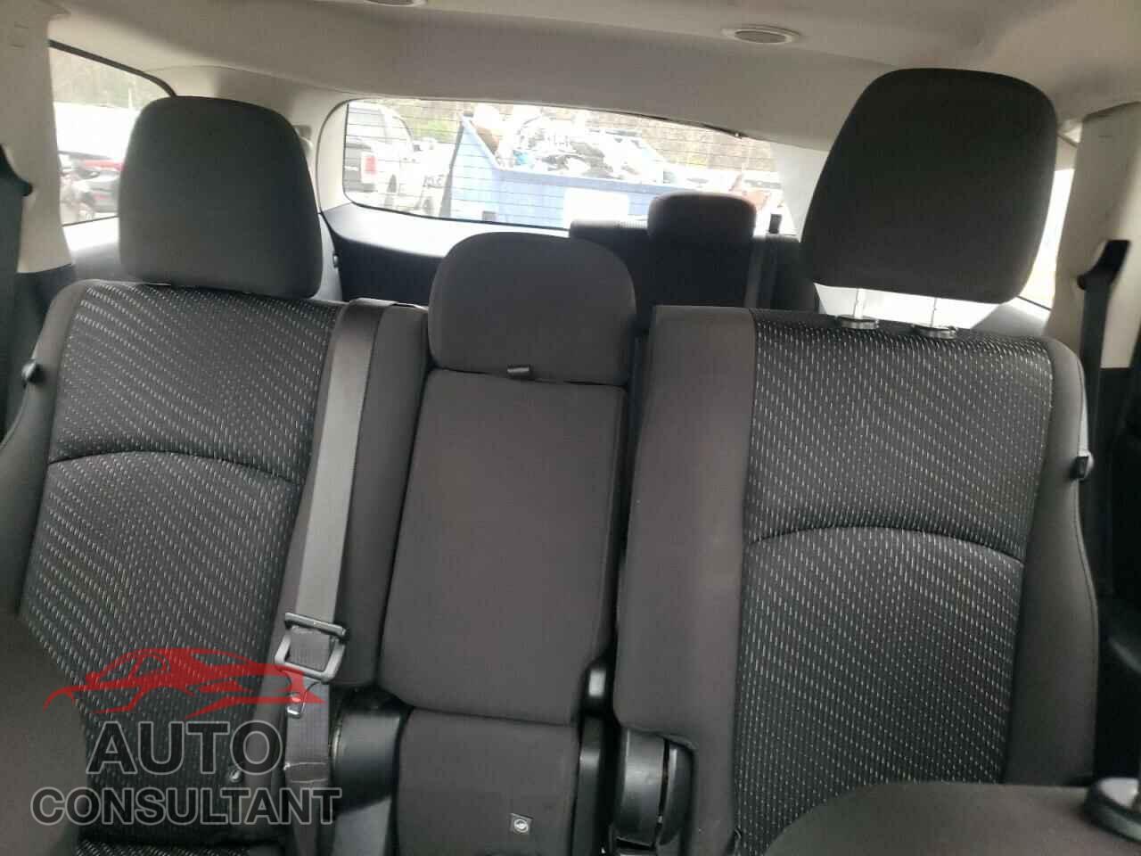 DODGE JOURNEY 2018 - 3C4PDCAB7JT498190