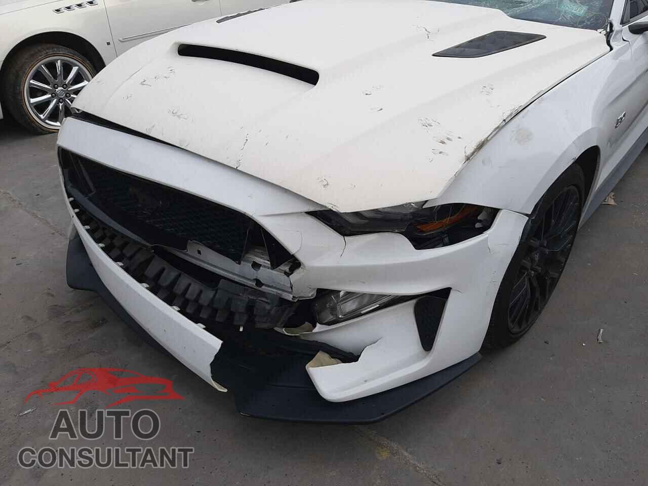 FORD MUSTANG 2018 - 1FA6P8CF2J5144860