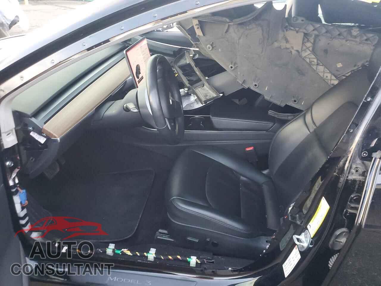 TESLA MODEL 3 2018 - 5YJ3E1EA0JF007636