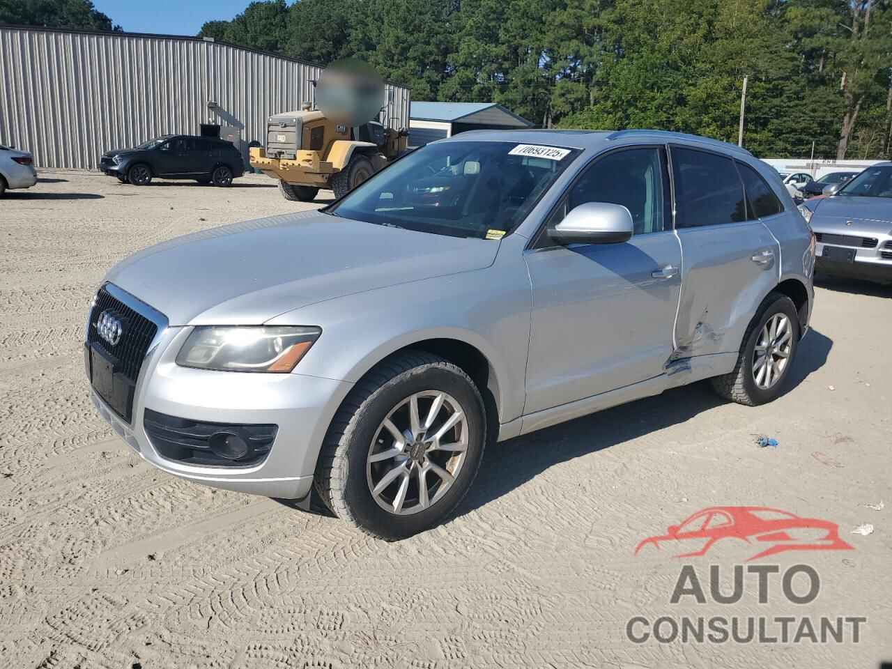 AUDI Q5 2010 - WA1LKBFP1AA097805