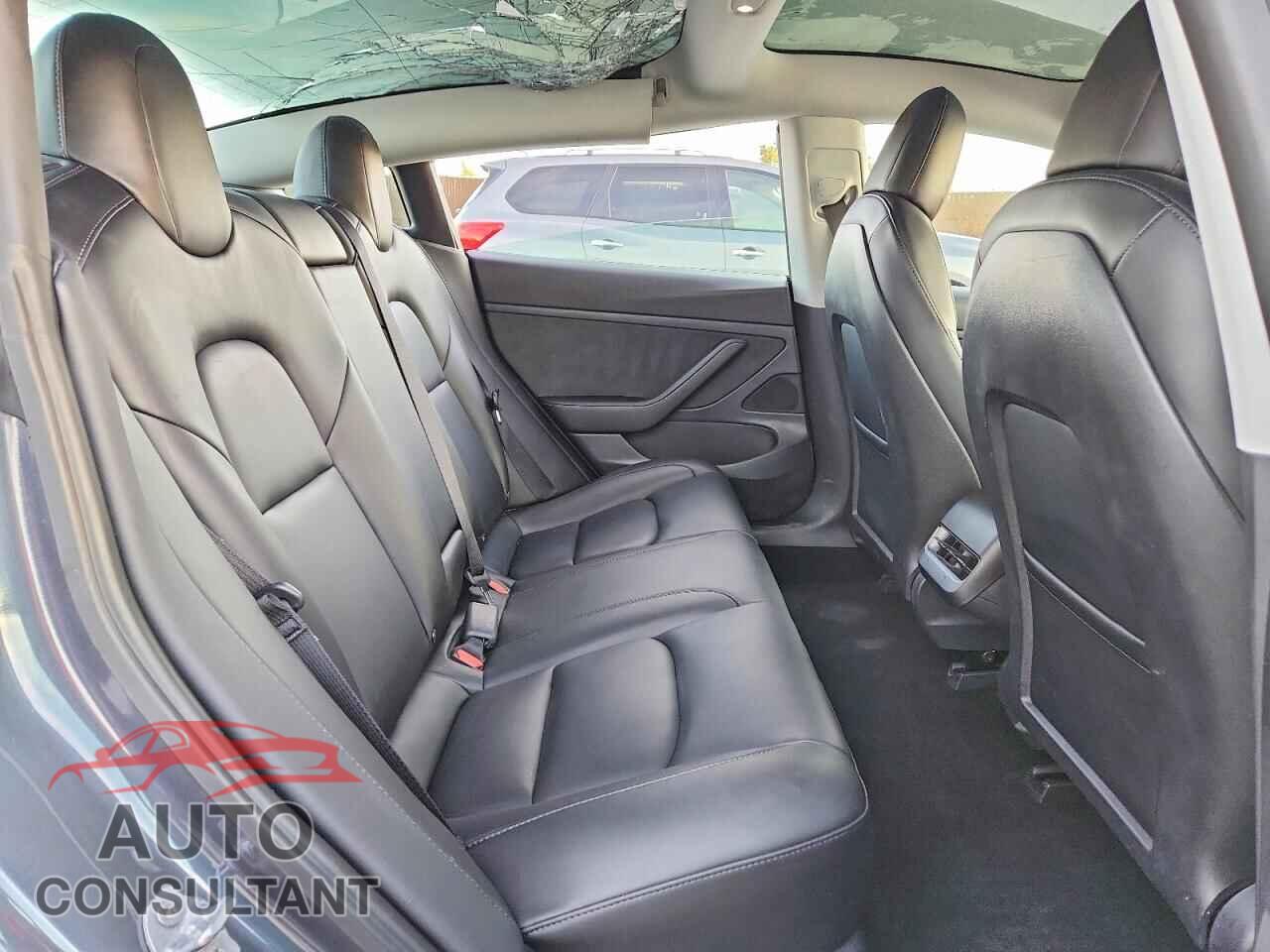 TESLA MODEL 3 2020 - 5YJ3E1EA6LF792957