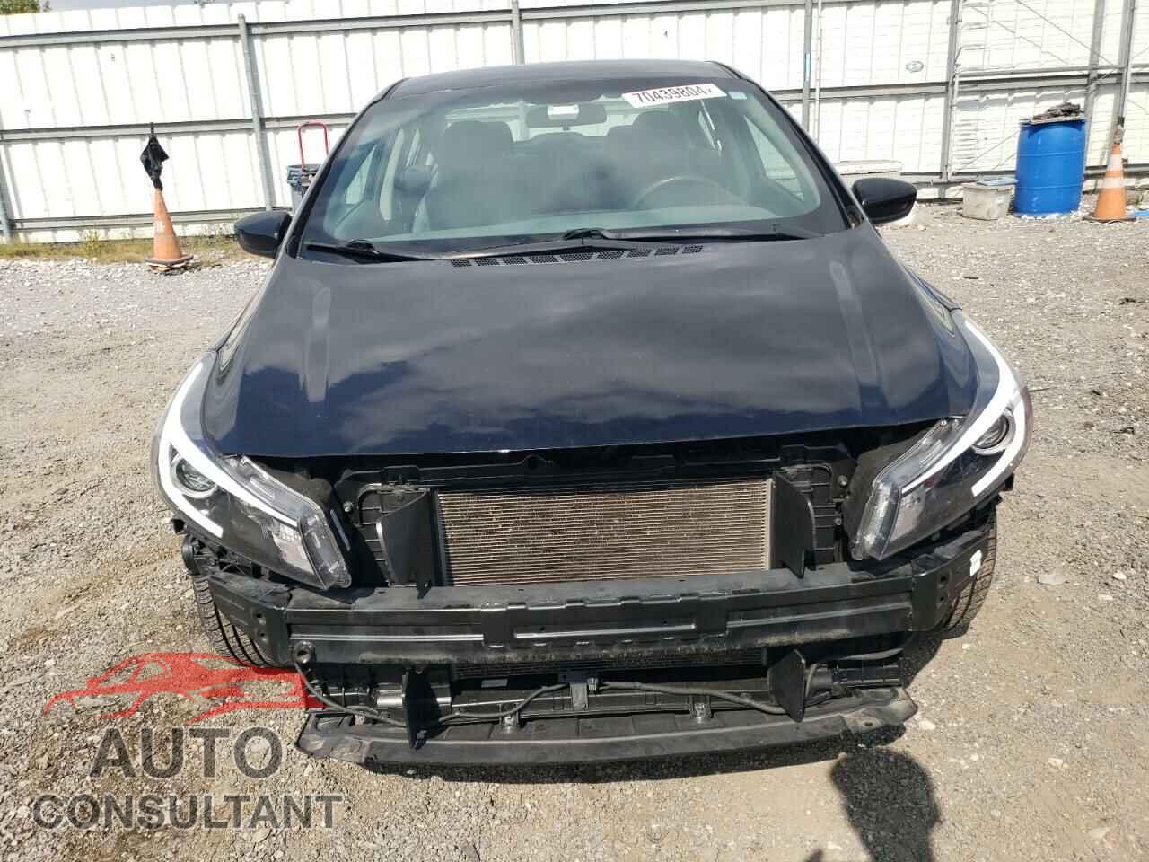 KIA FORTE 2017 - 3KPFL4A77HE069176